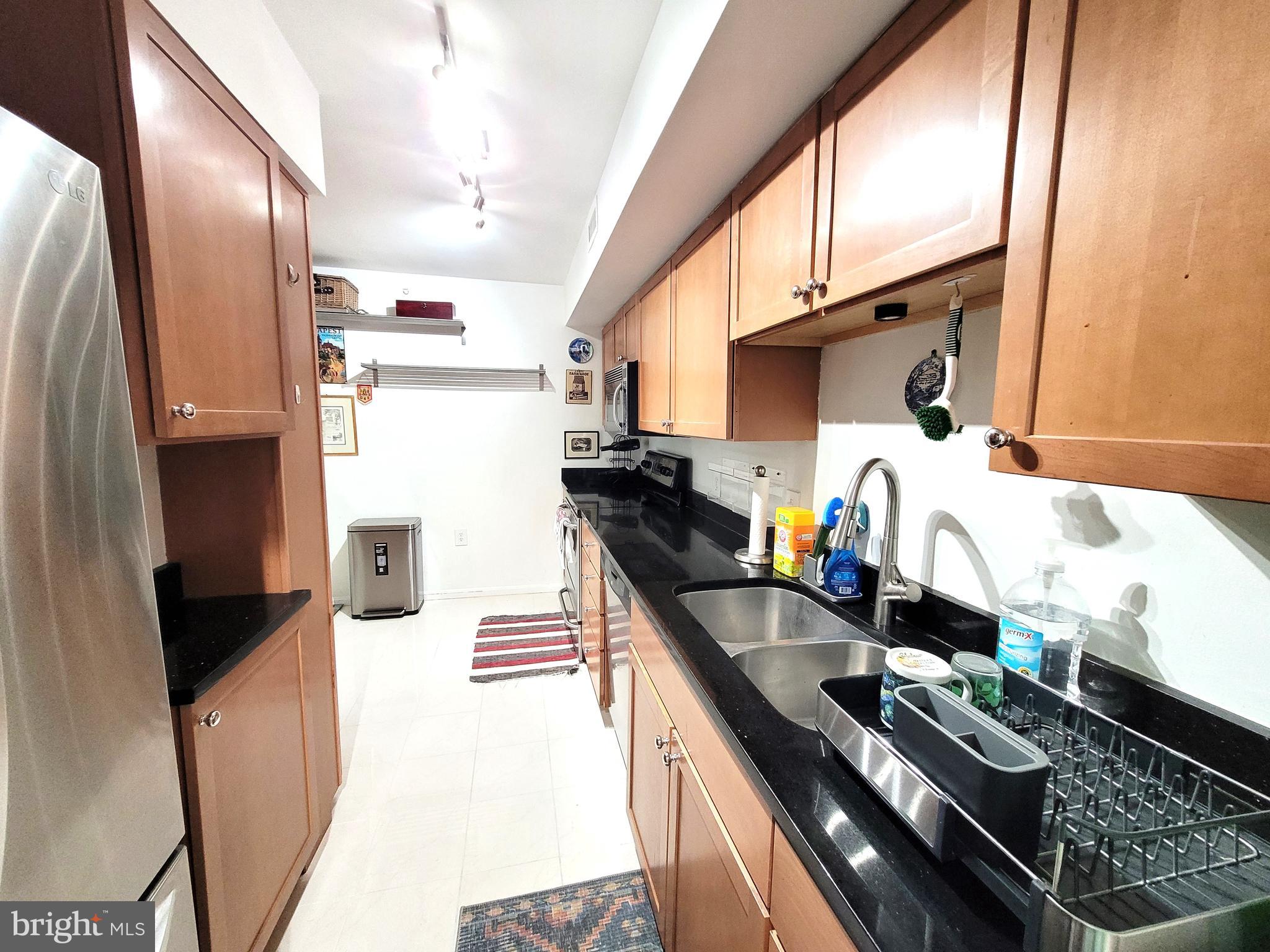 RENAISSANCE AT TYSONS - Residential