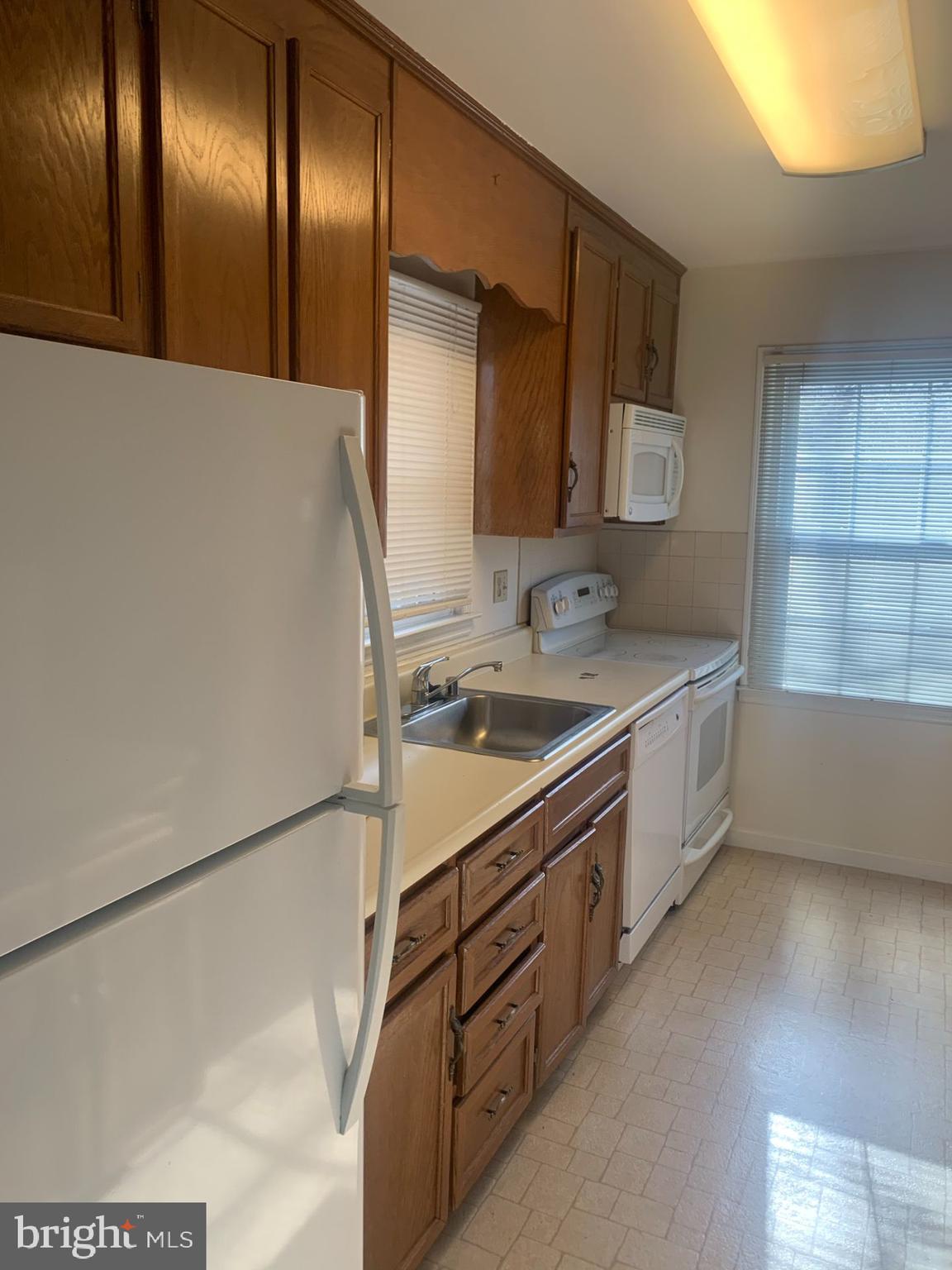 BALLSTON - Residential Lease