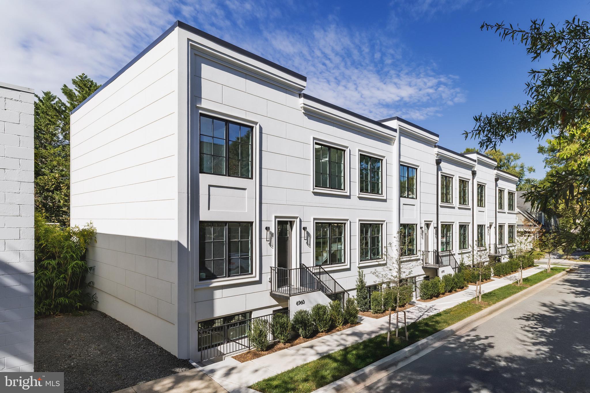 CHEVY CHASE - Residential