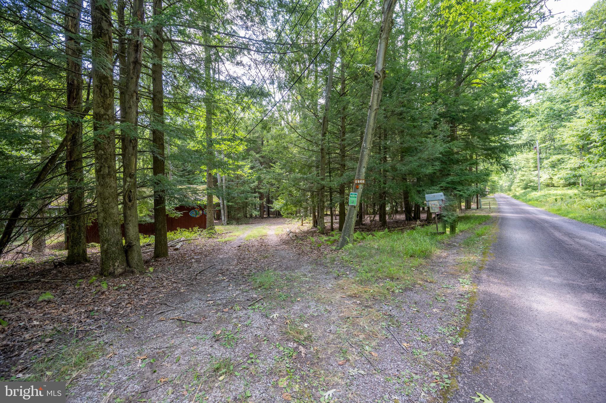 THOUSAND ACRES - Residential