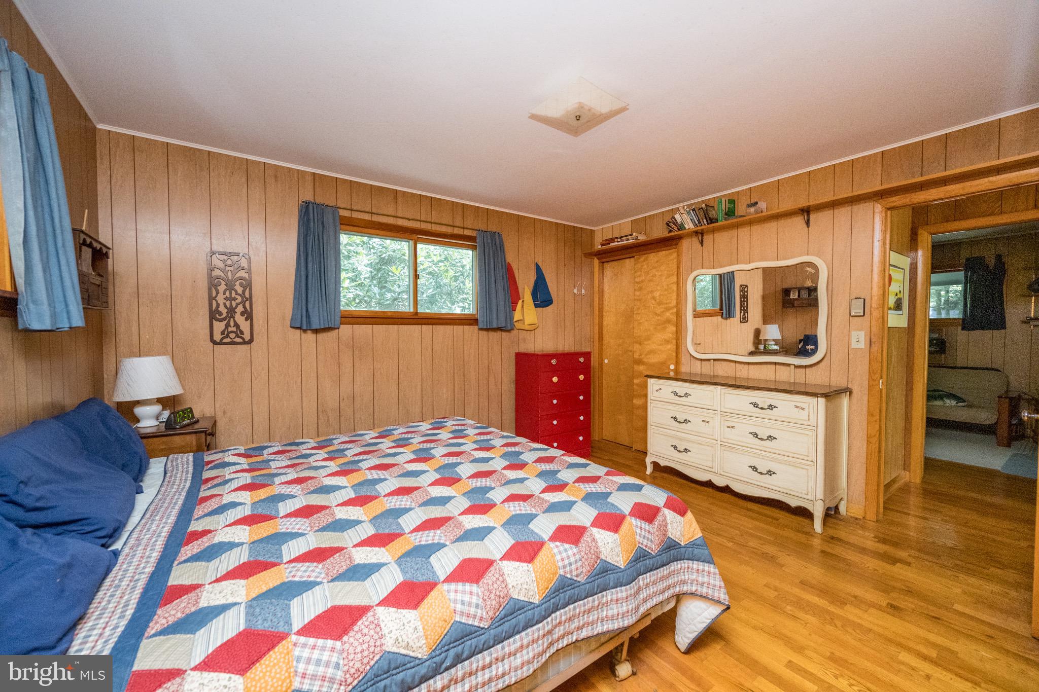 THOUSAND ACRES - Residential