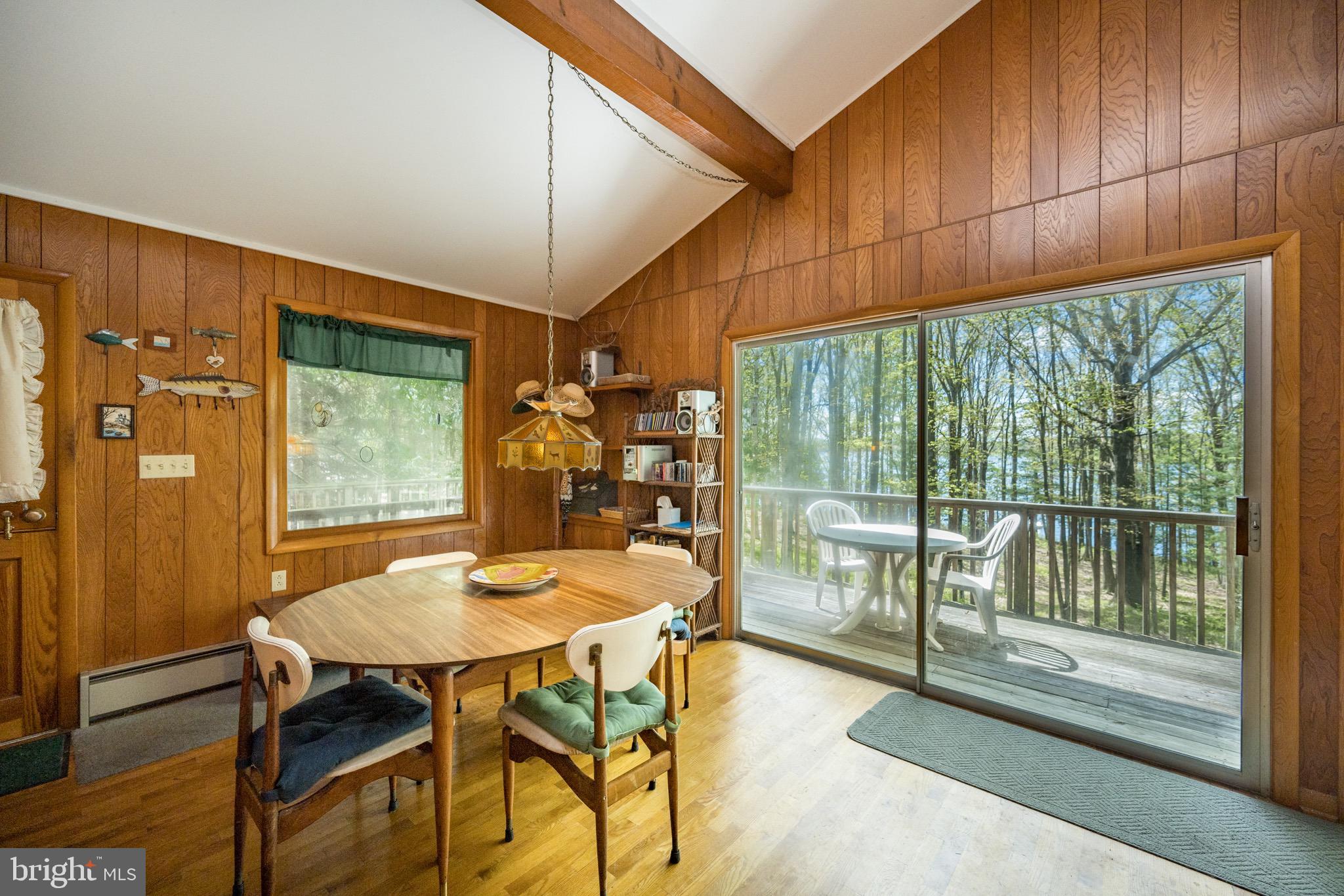 THOUSAND ACRES - Residential