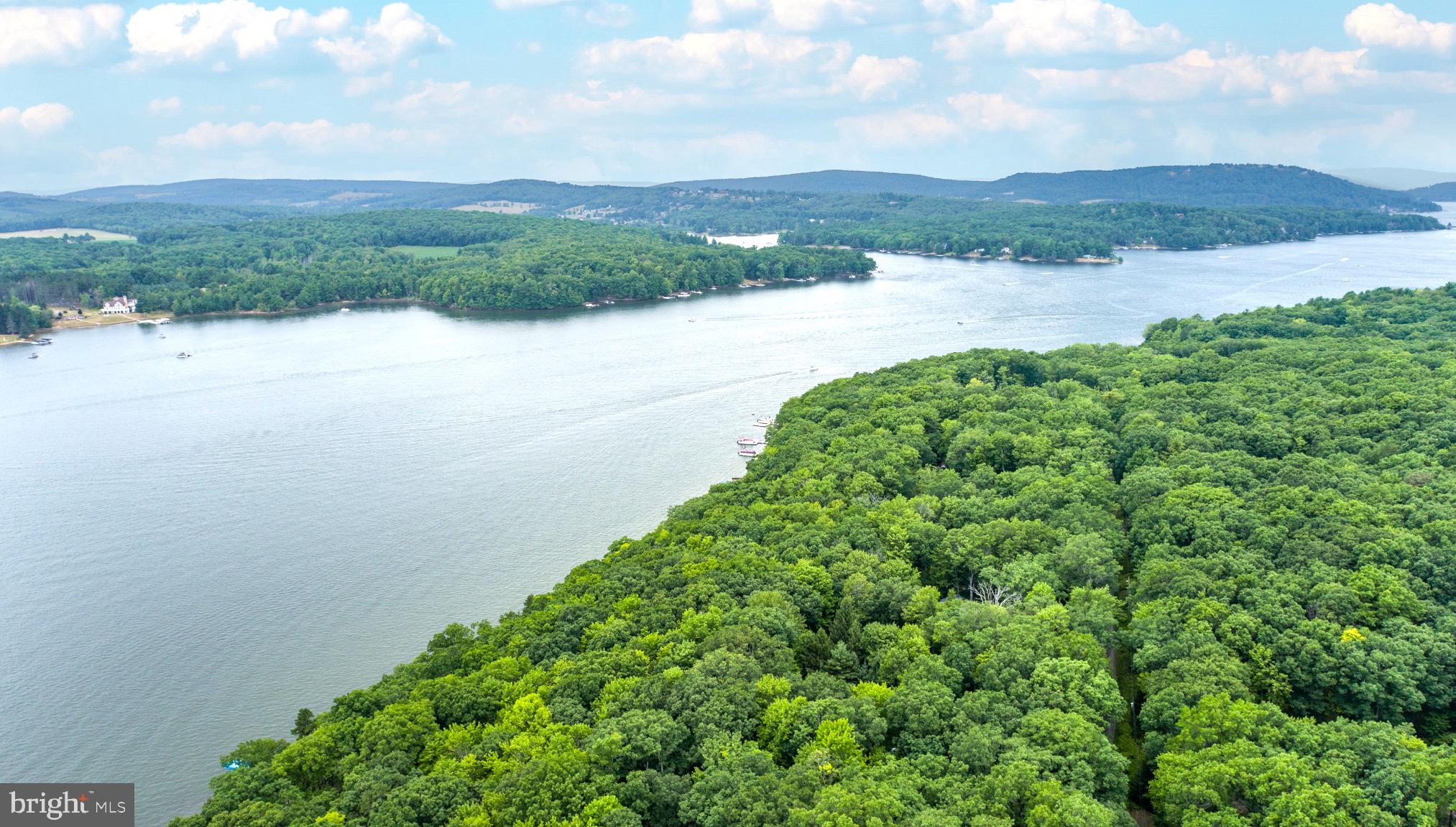 THOUSAND ACRES - Residential