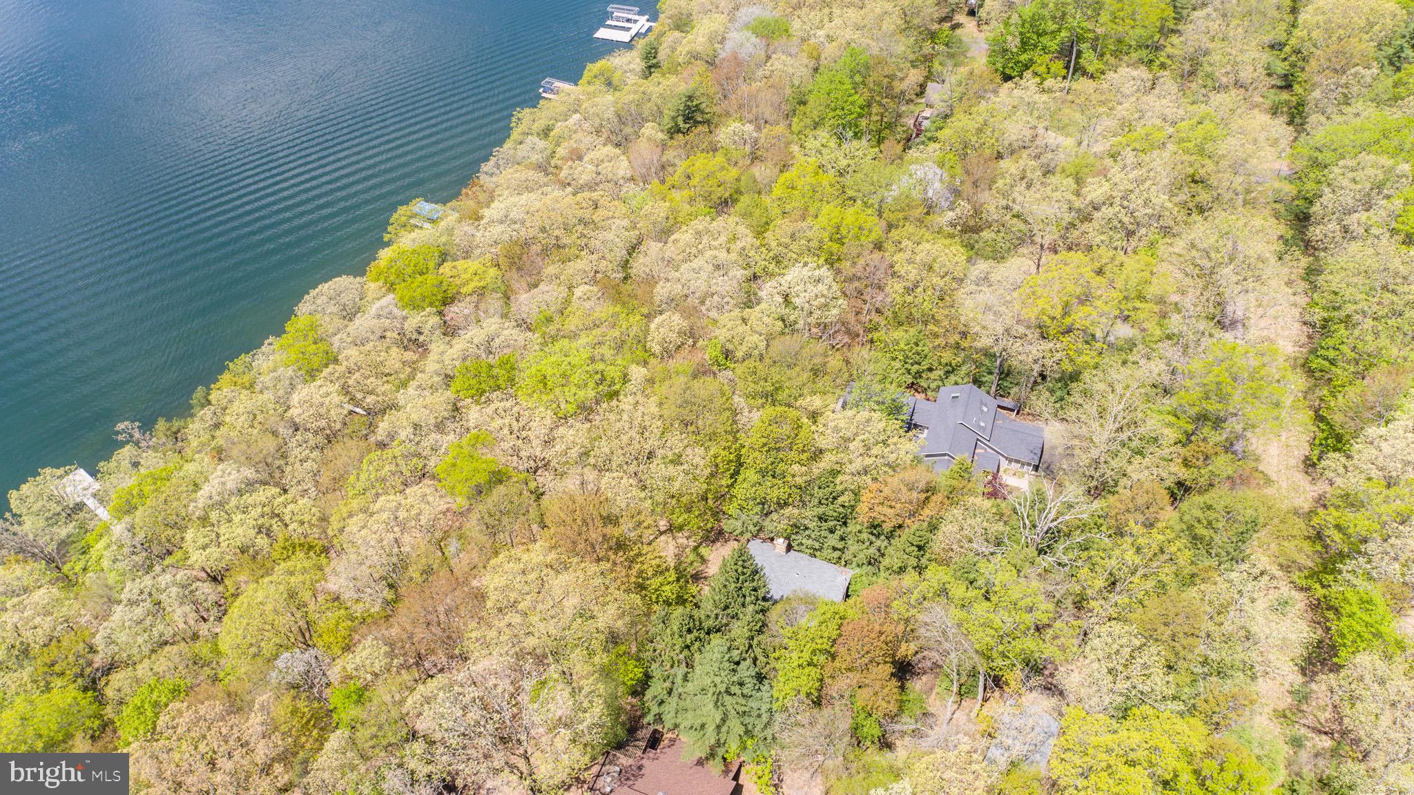 THOUSAND ACRES - Residential