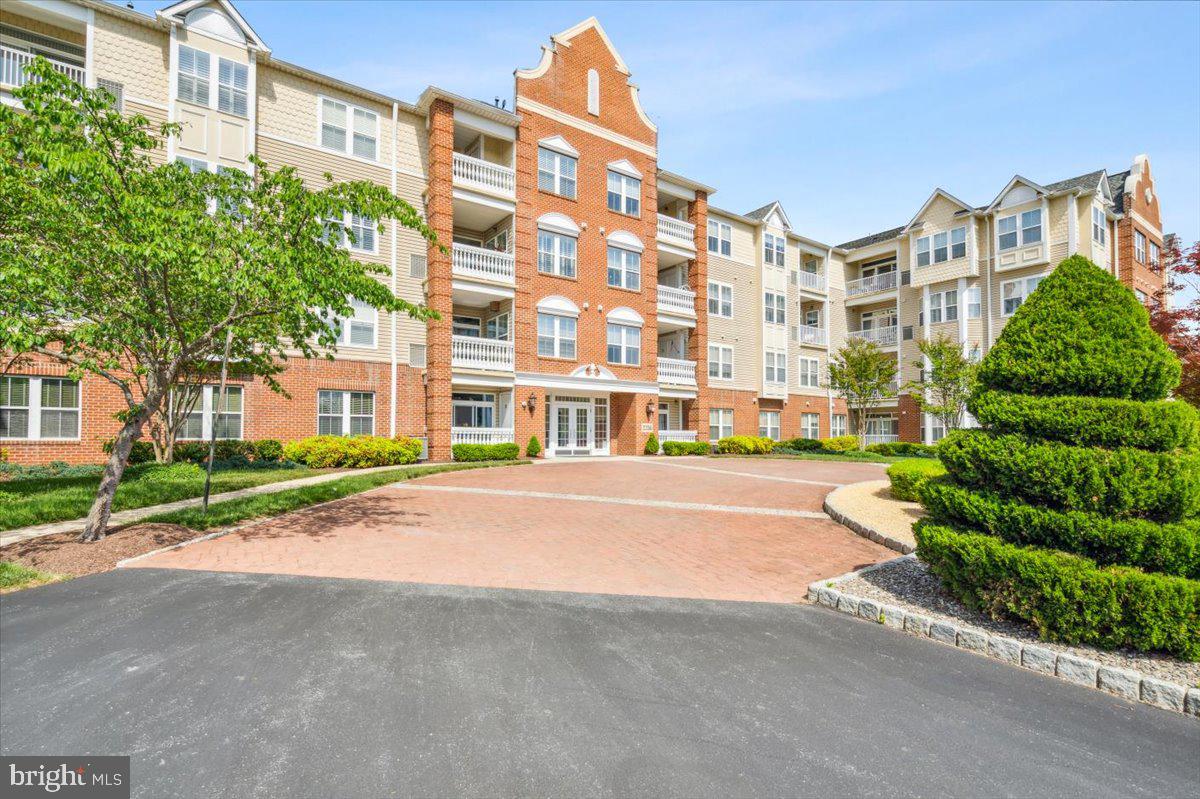 WORMANS MILL - Residential