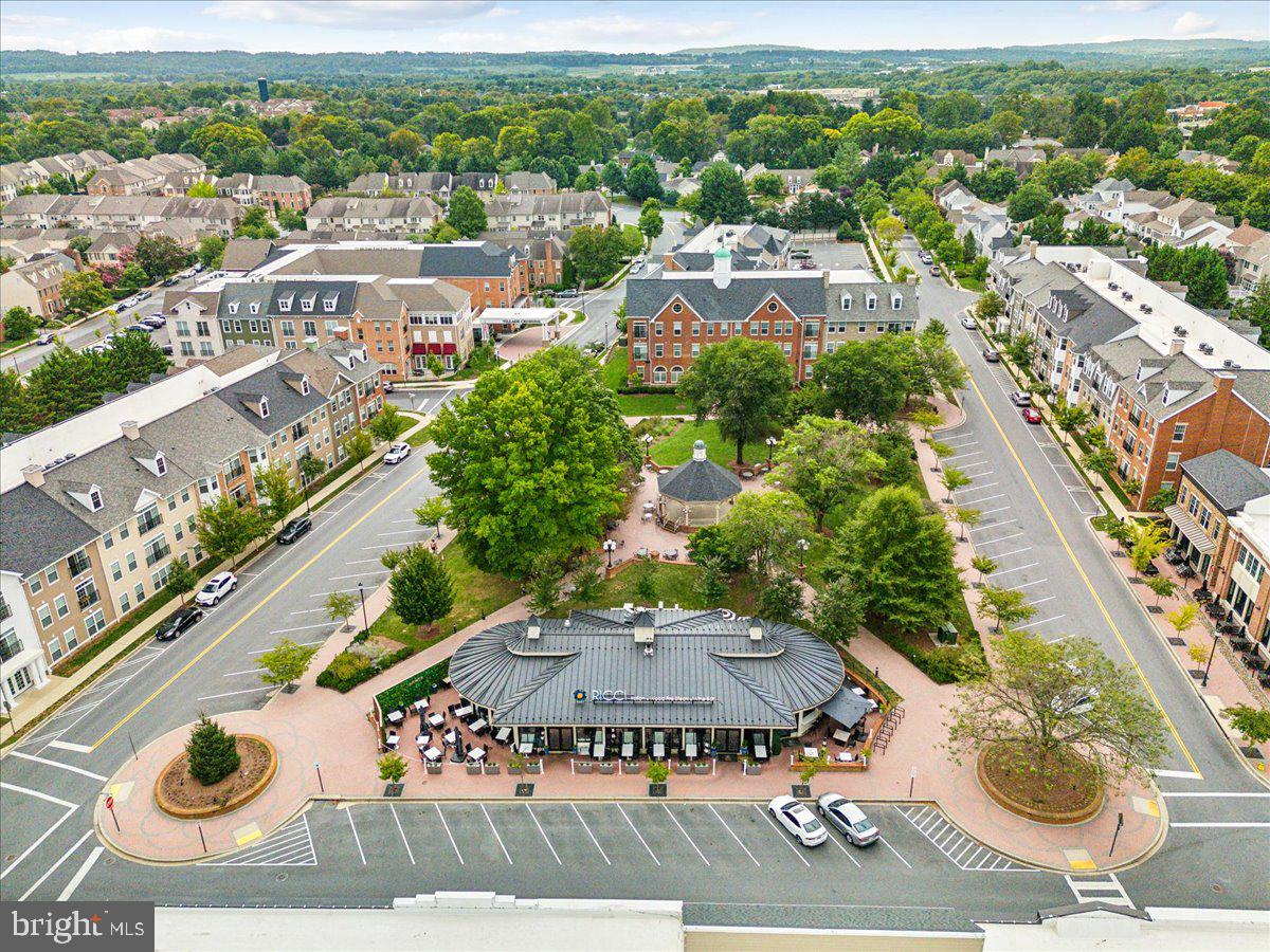 WORMANS MILL - Residential