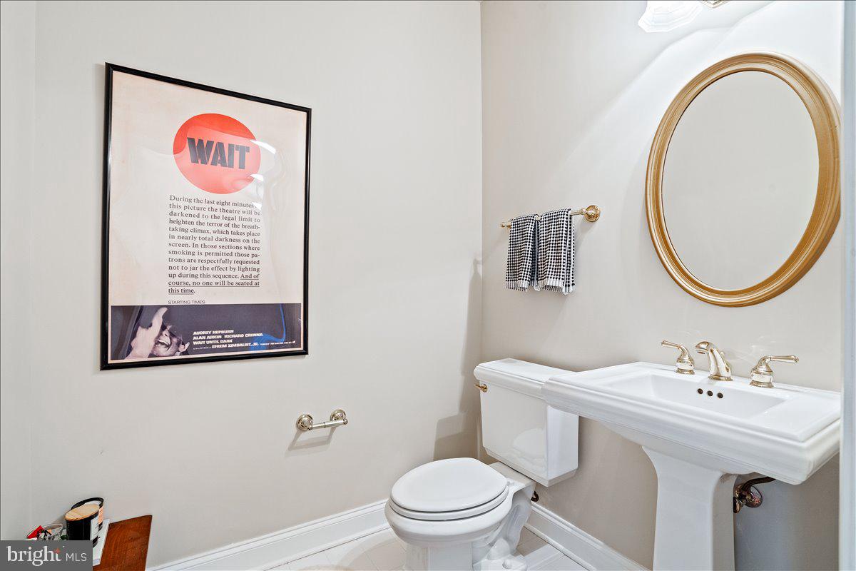 WORMANS MILL - Residential