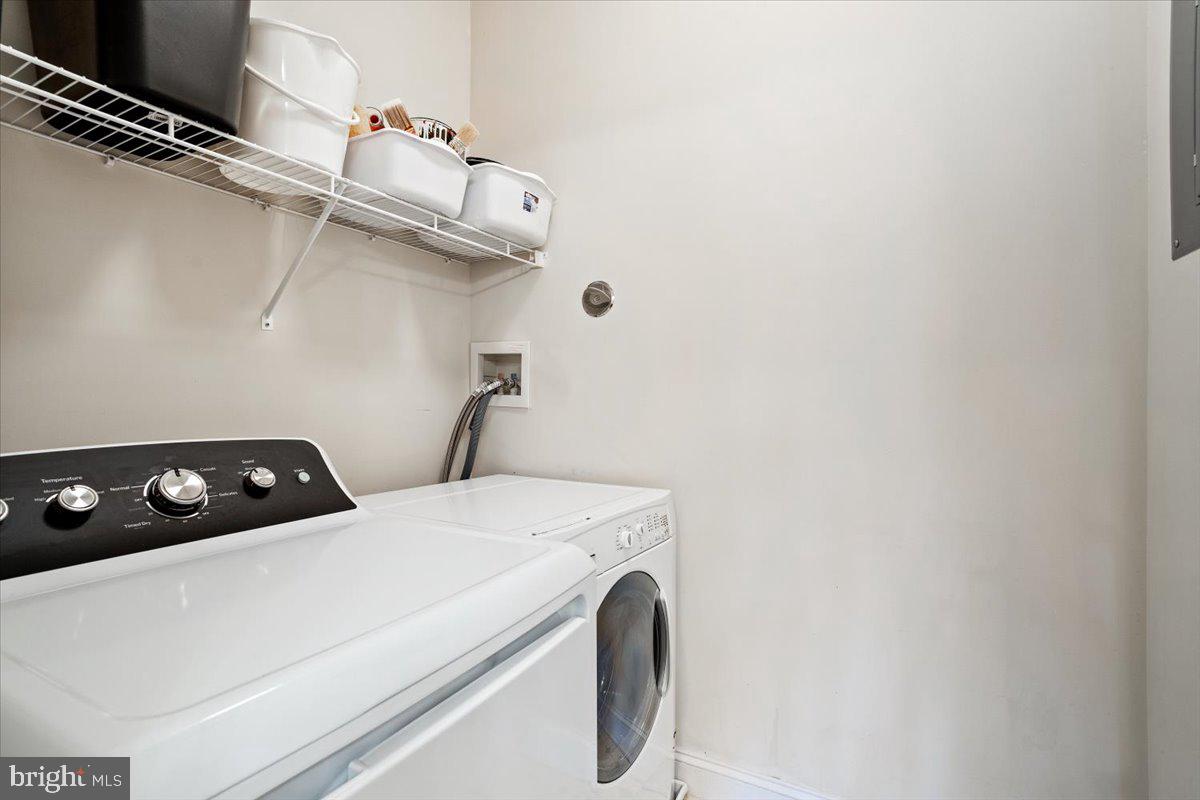 WORMANS MILL - Residential