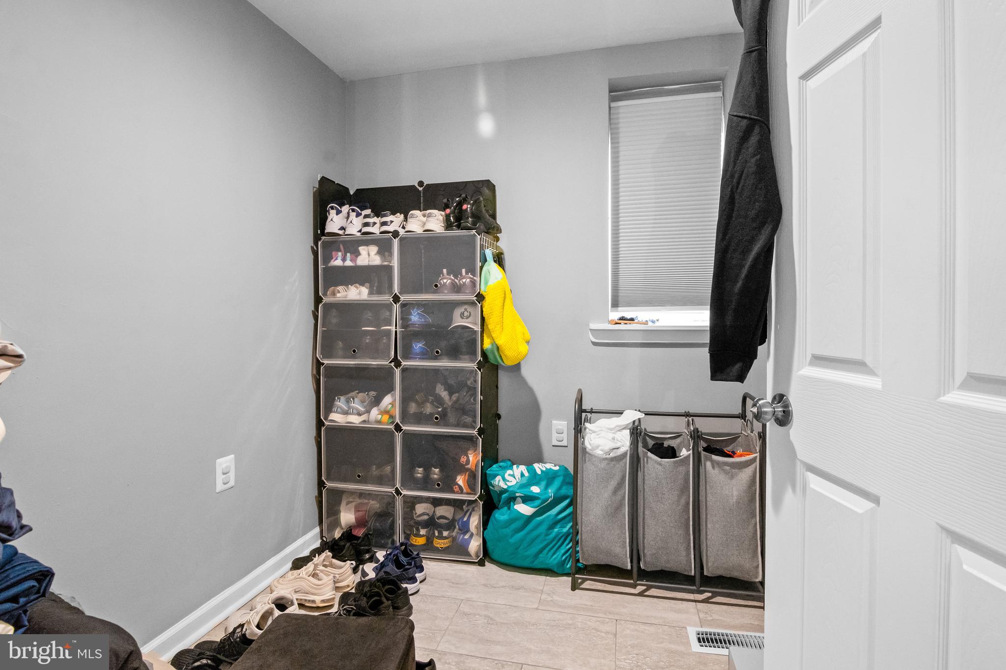 CURTIS BAY - Residential Income