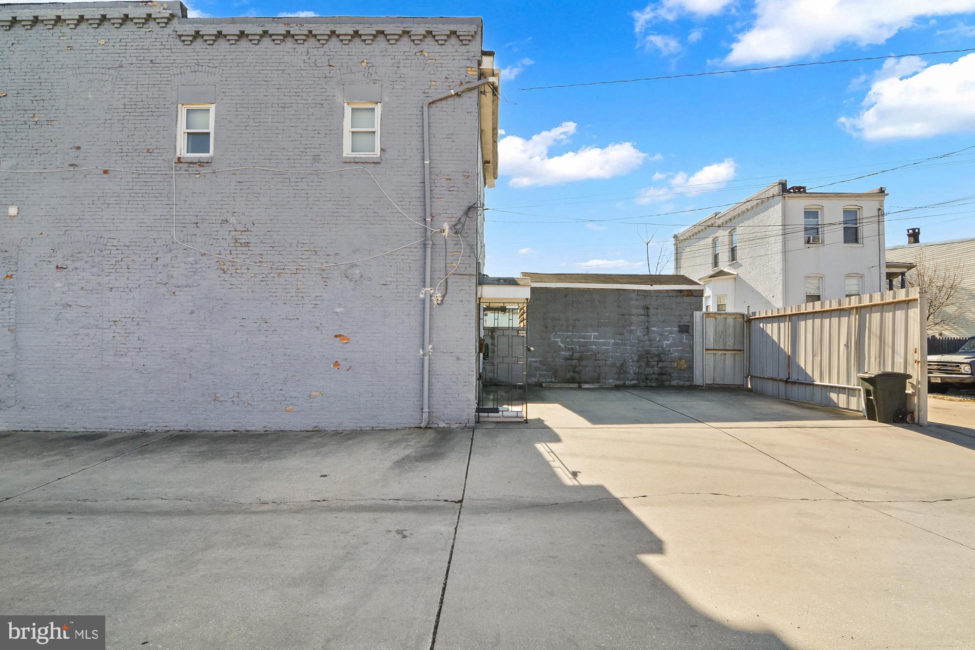 CURTIS BAY - Residential Income