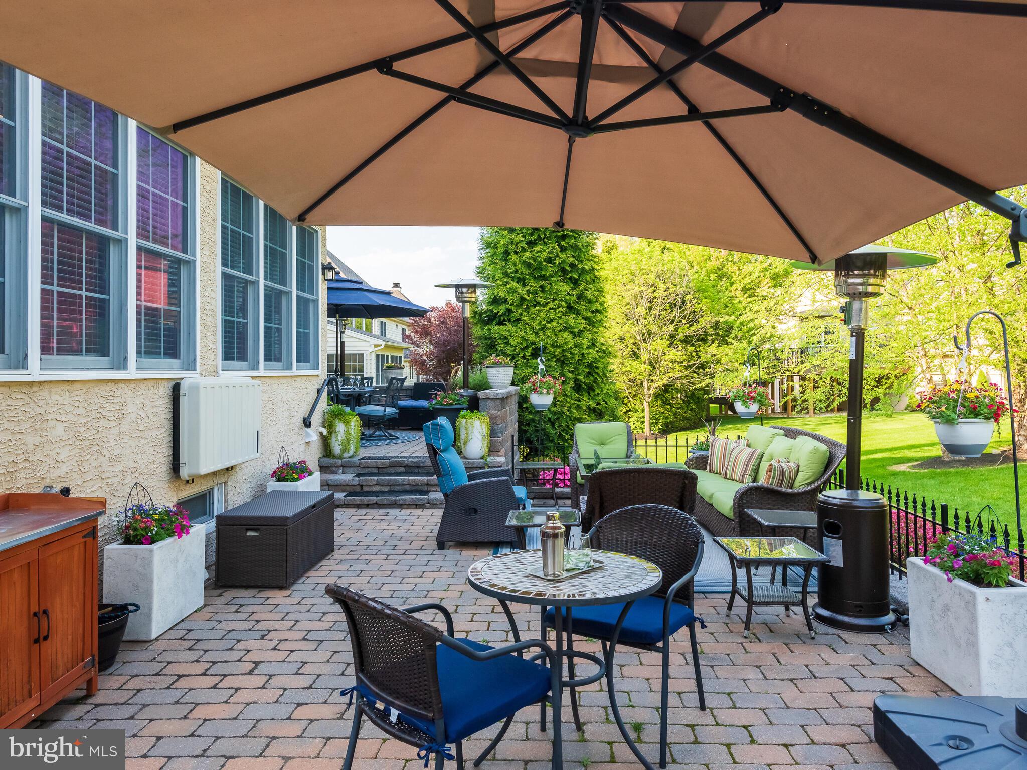 RIVERCREST - Residential