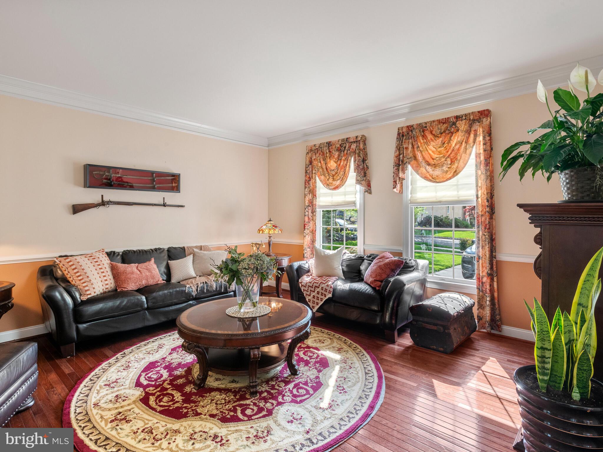 RIVERCREST - Residential