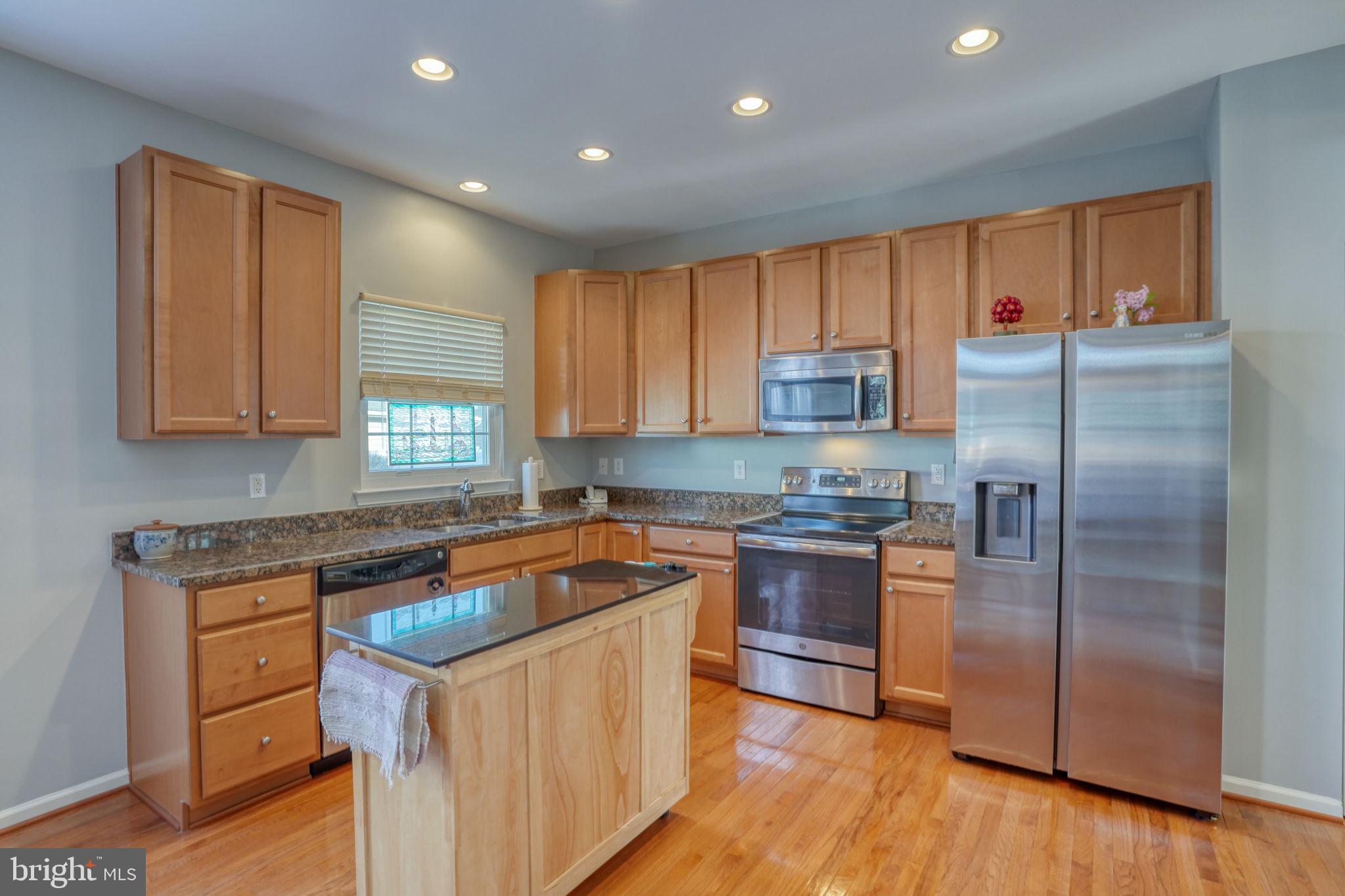 CANNERY VILLAGE - Residential