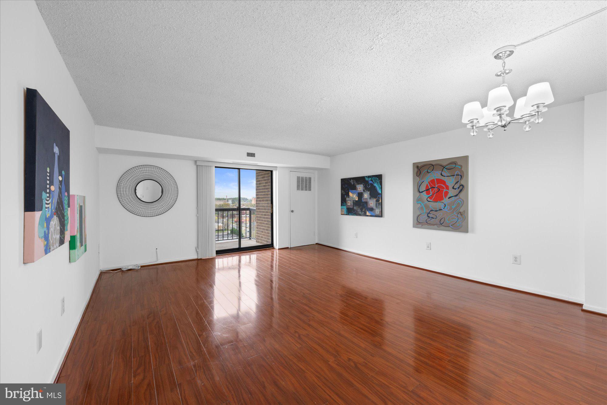 200 N PICKETT STREET N 1513