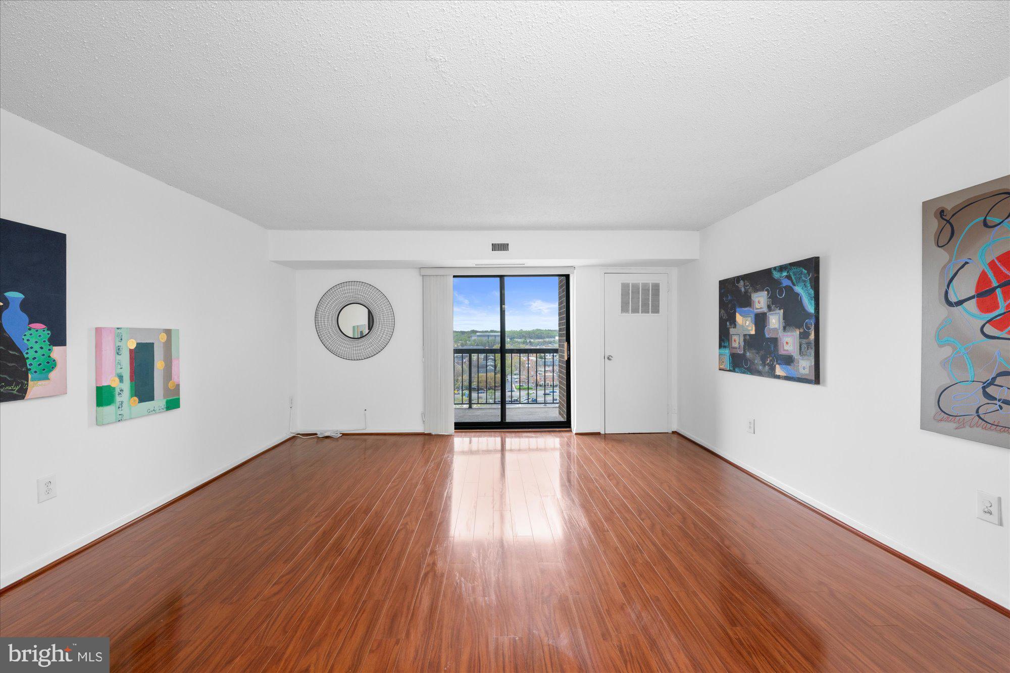 200 N PICKETT STREET N 1513