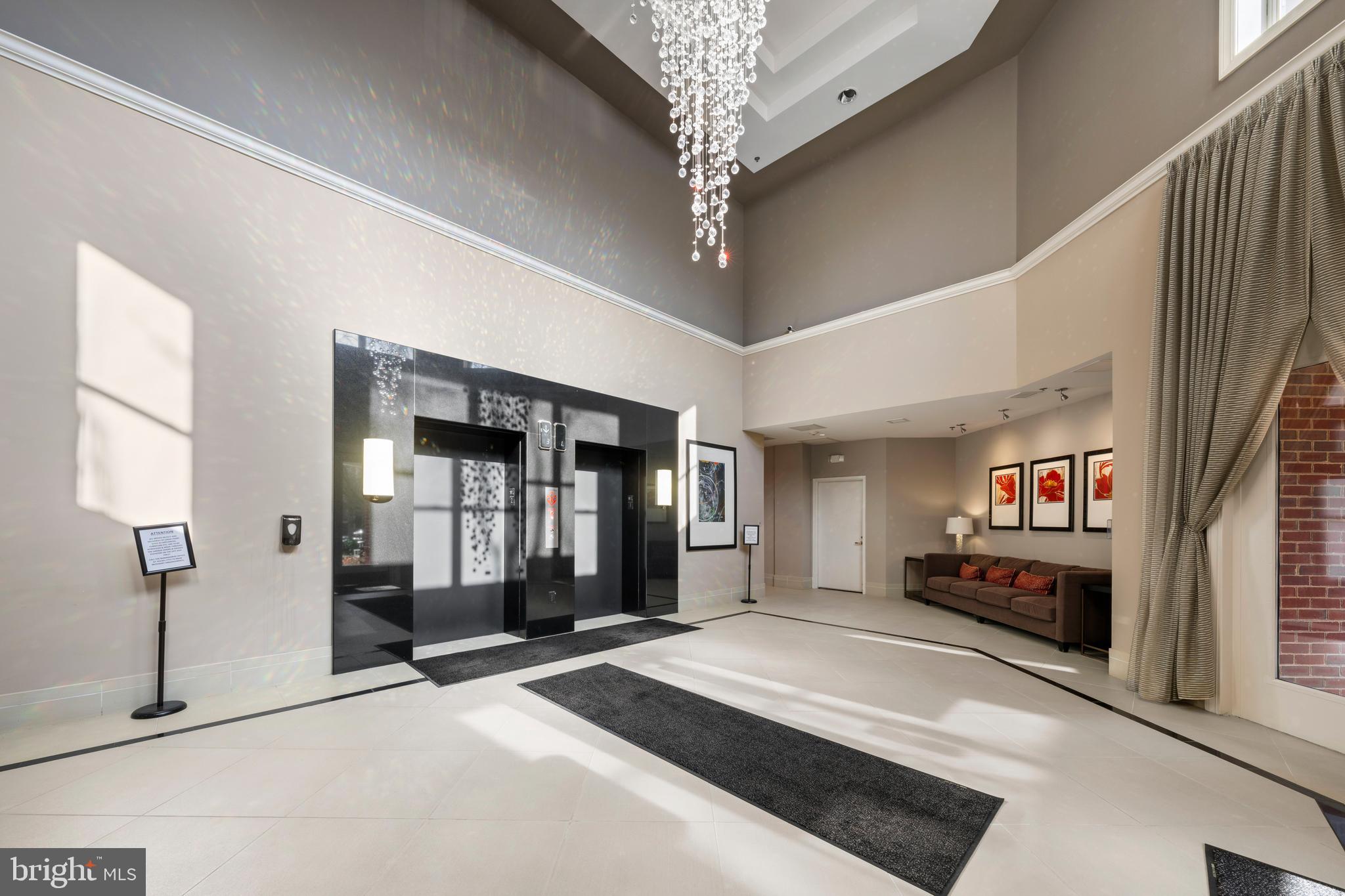 TYSONS CORNER - Residential