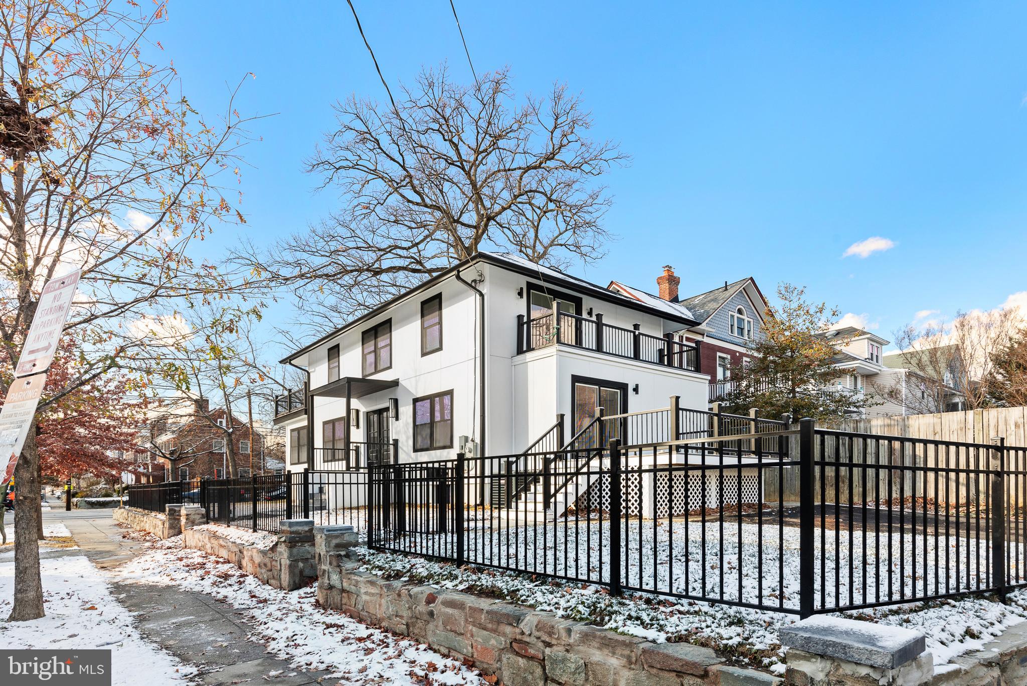 1355 LONGFELLOW STREET NW