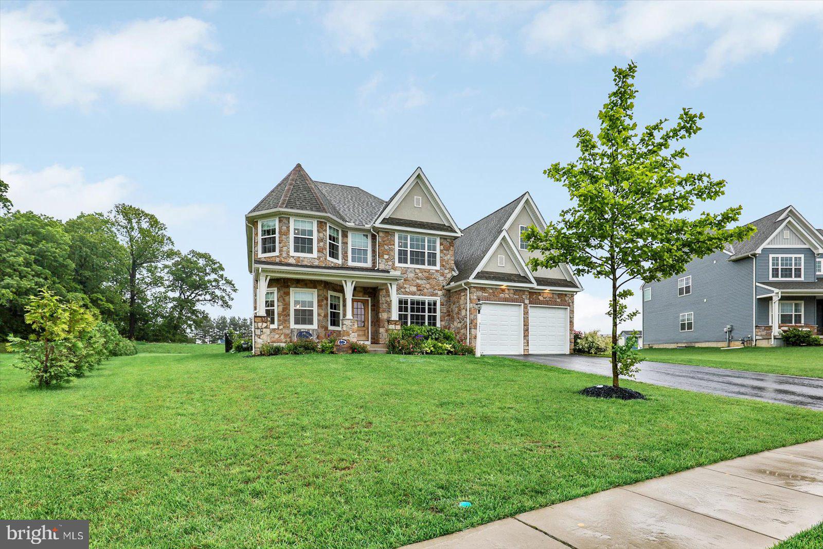 323 ELIZA ROAD