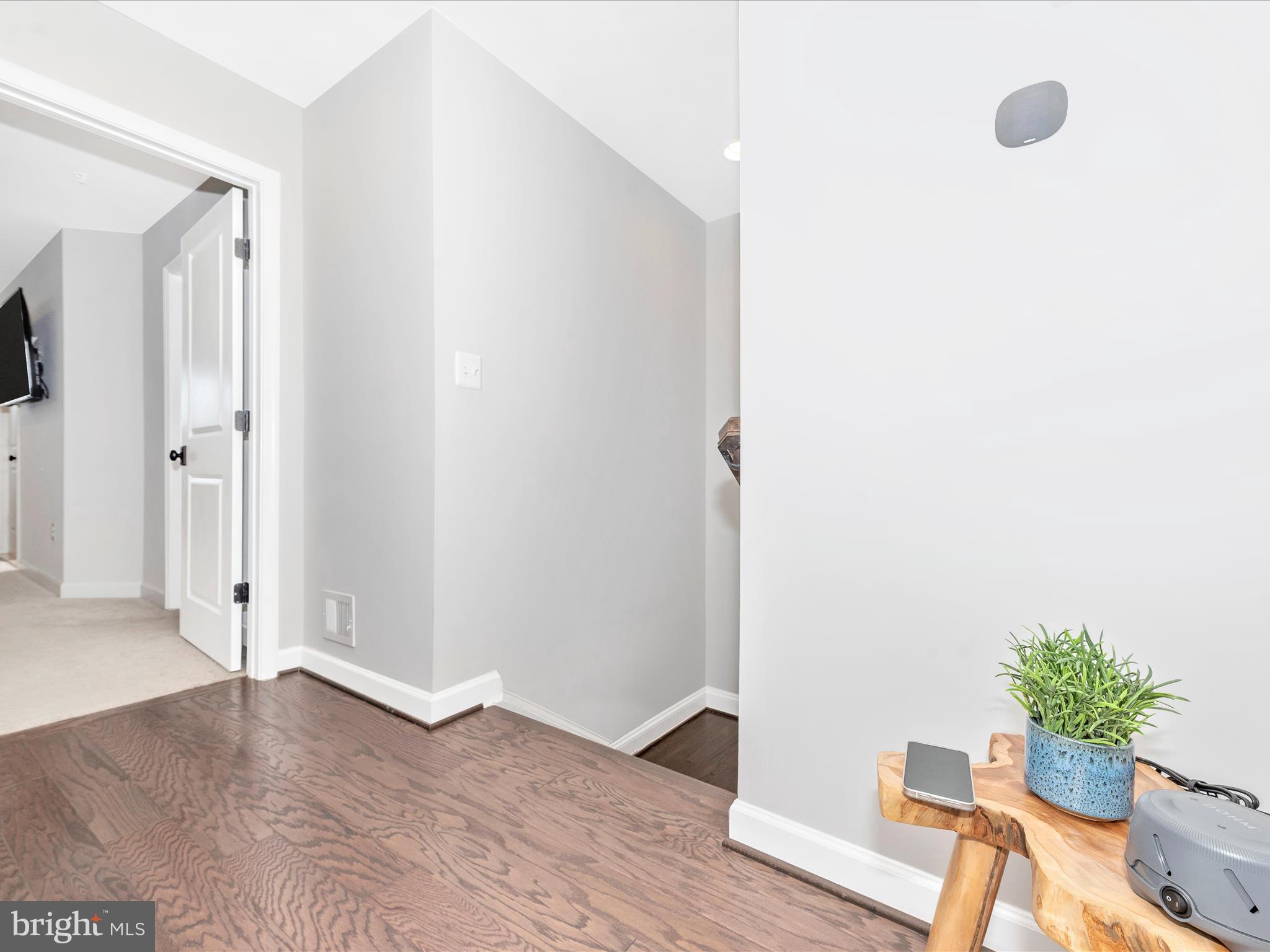 LANDSDALE - Residential