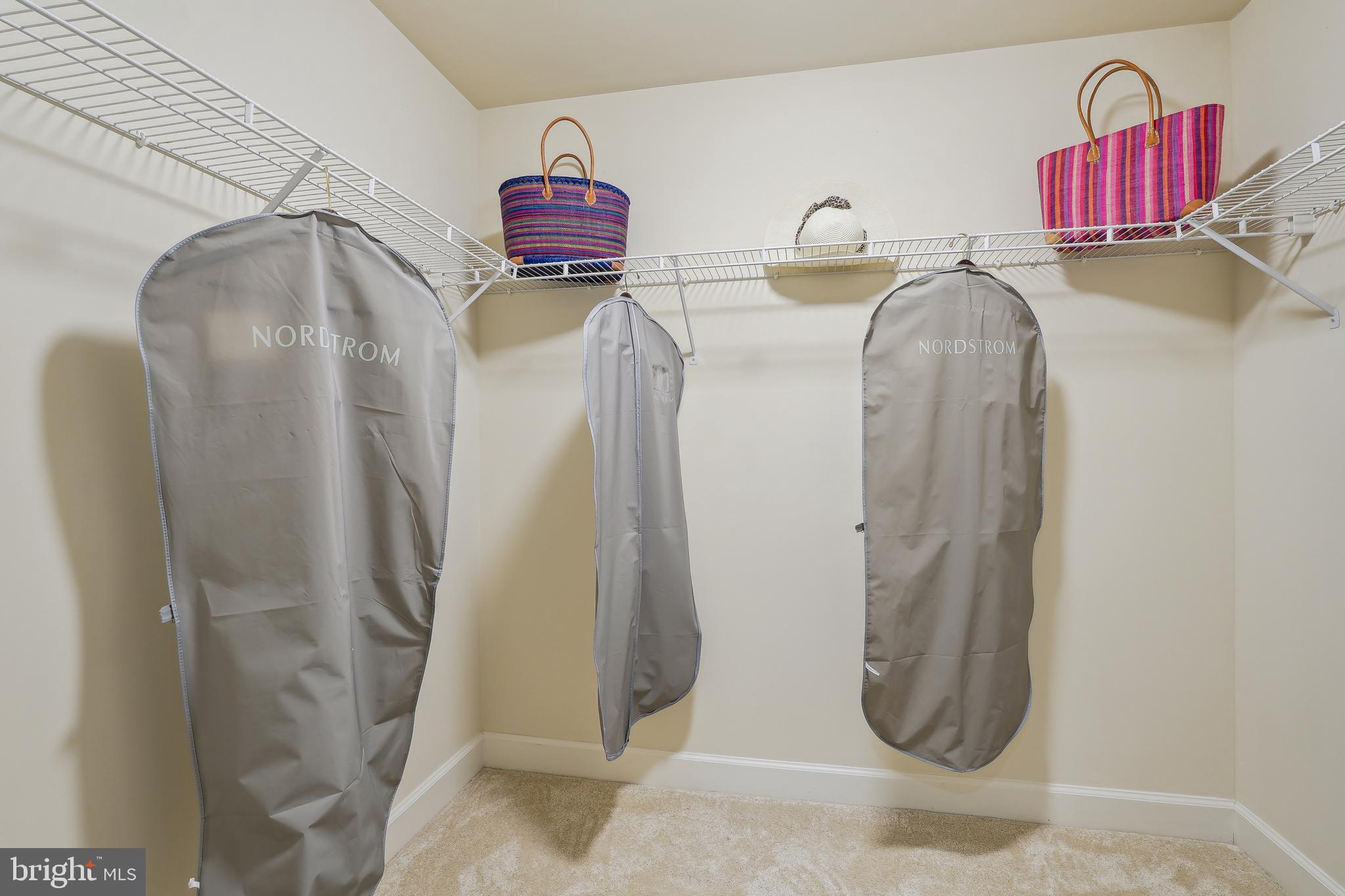 GLEN MEADOWS - Residential