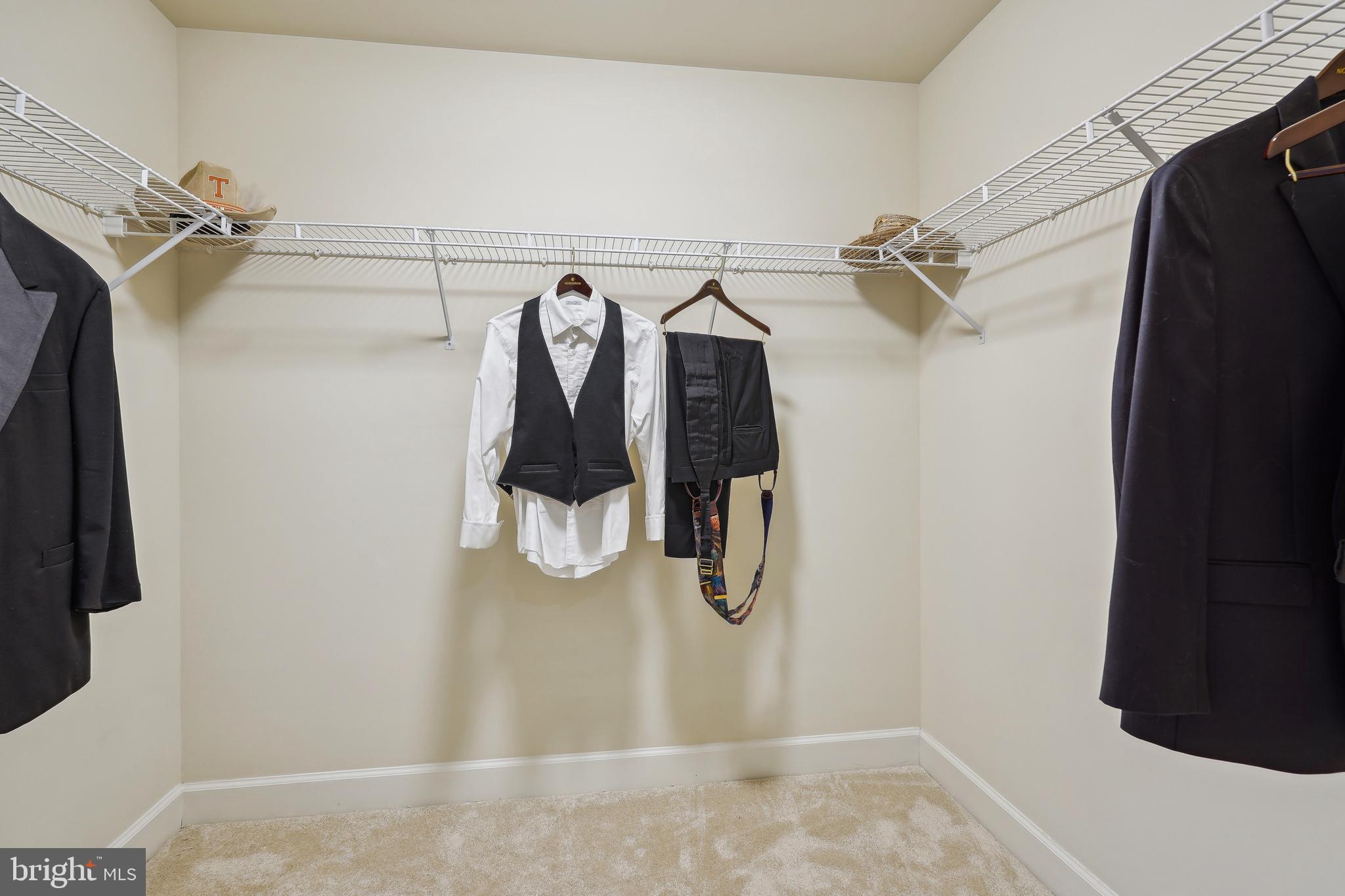 GLEN MEADOWS - Residential