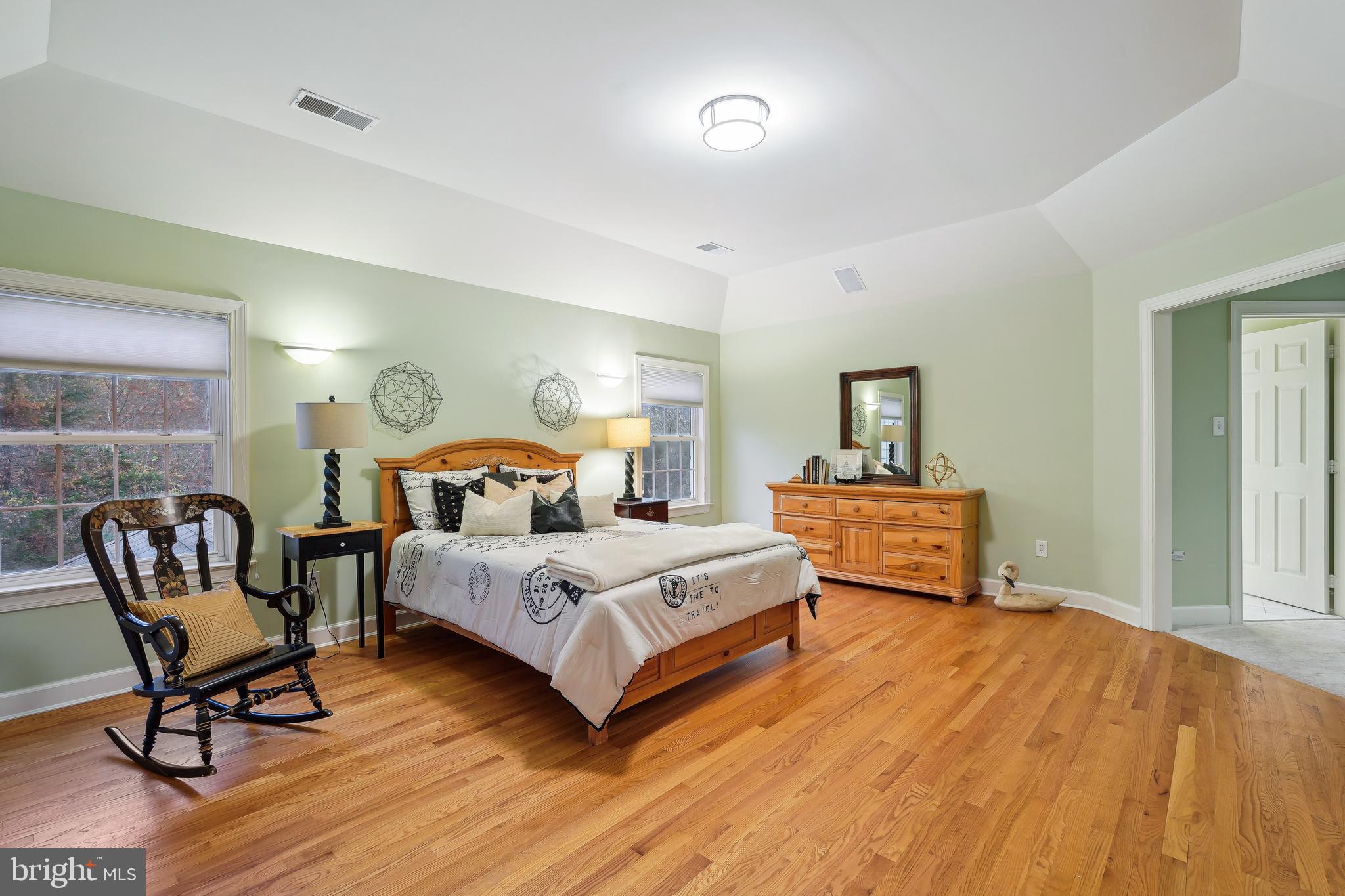 GLEN MEADOWS - Residential