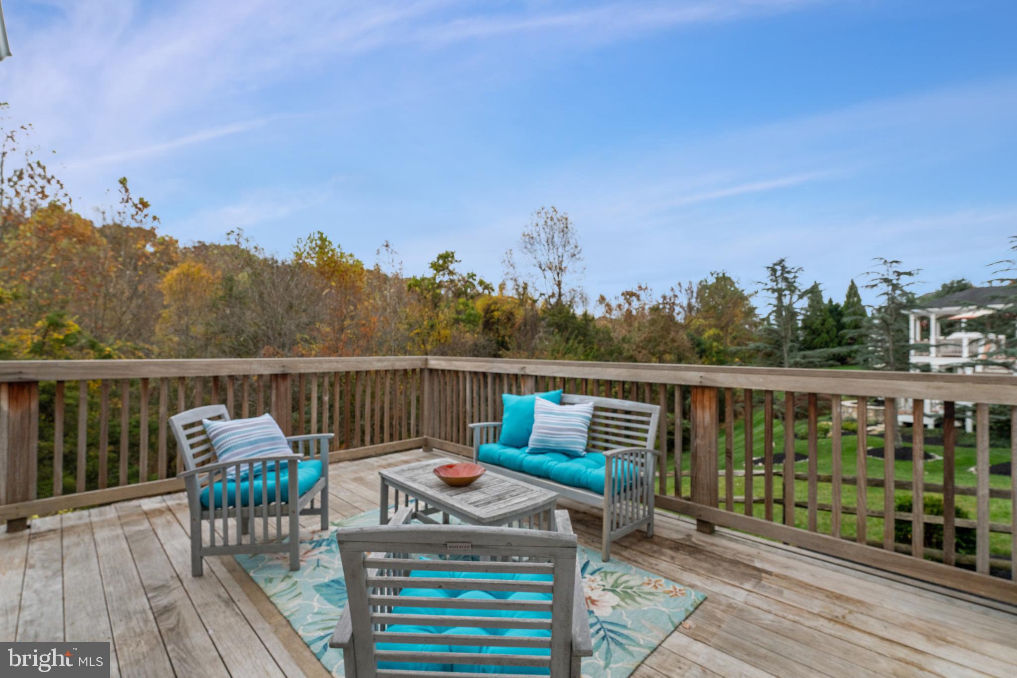 GLEN MEADOWS - Residential