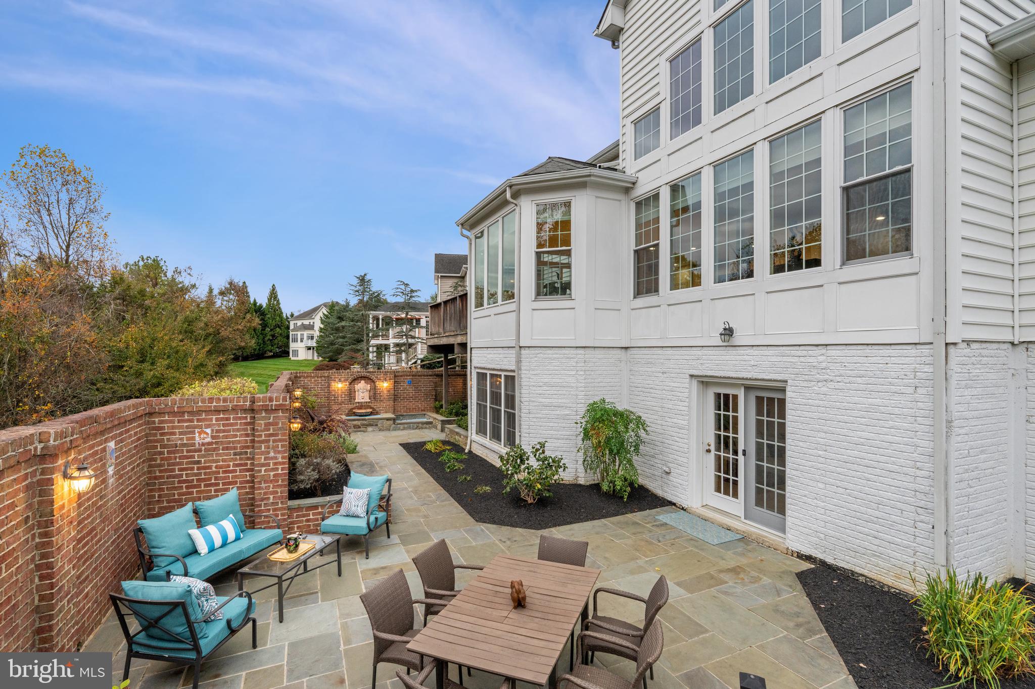 GLEN MEADOWS - Residential