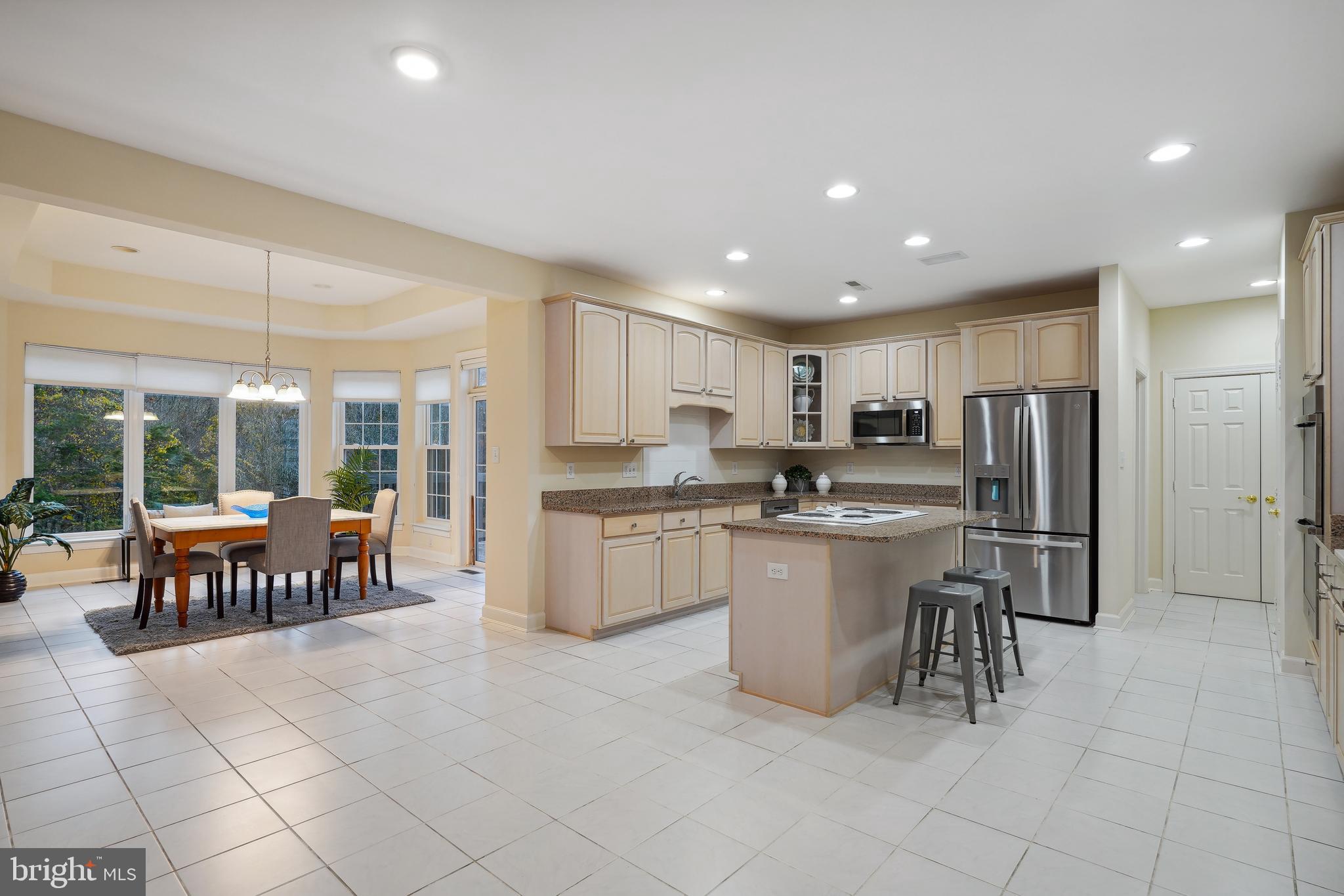 GLEN MEADOWS - Residential