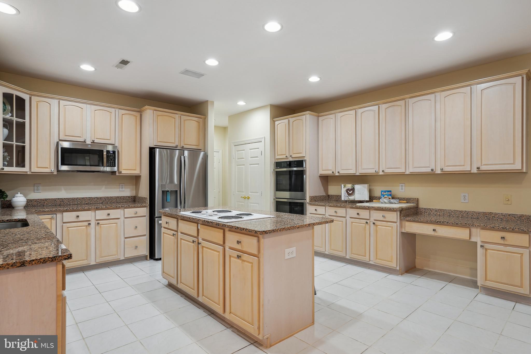 GLEN MEADOWS - Residential