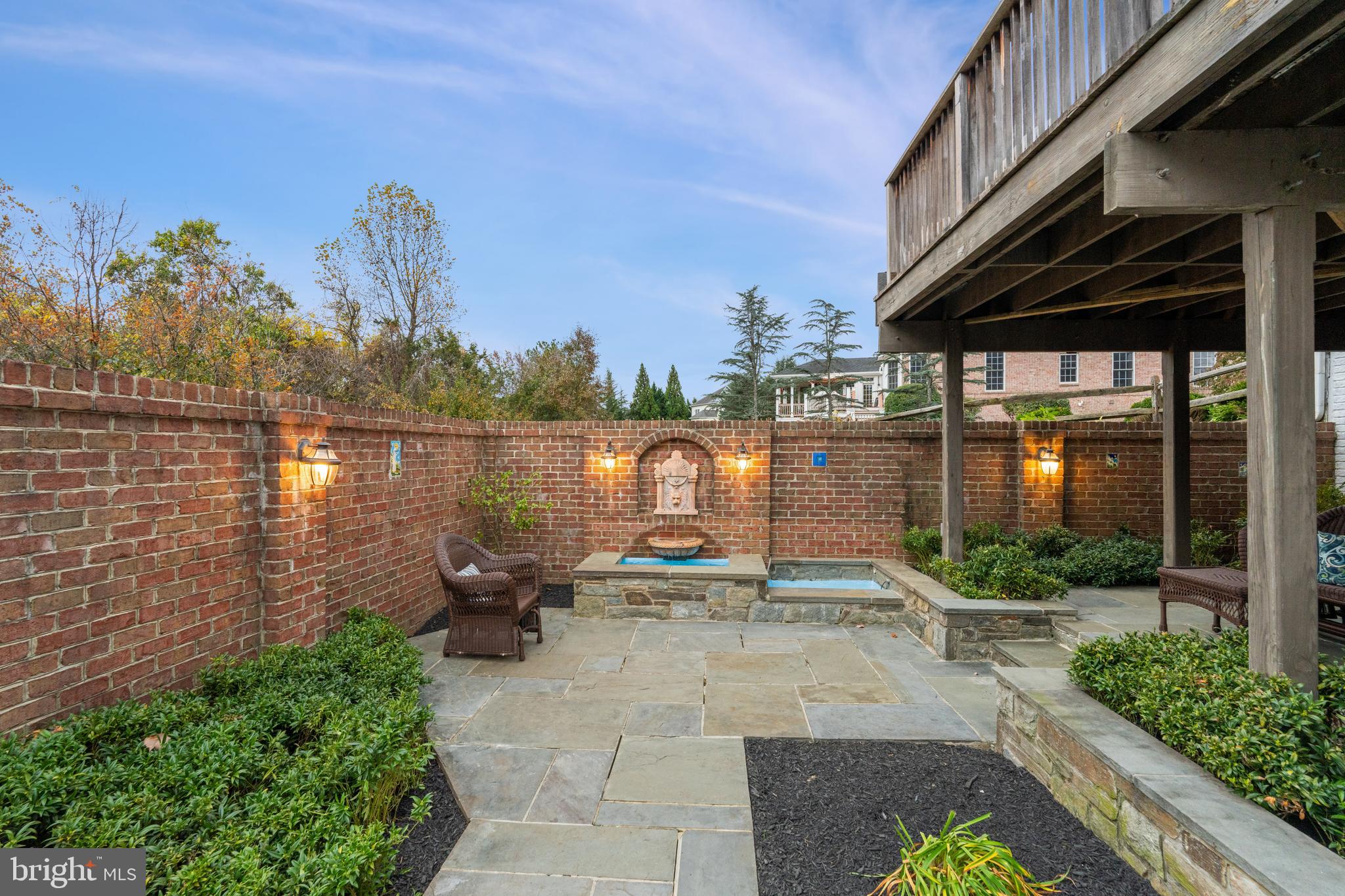 GLEN MEADOWS - Residential