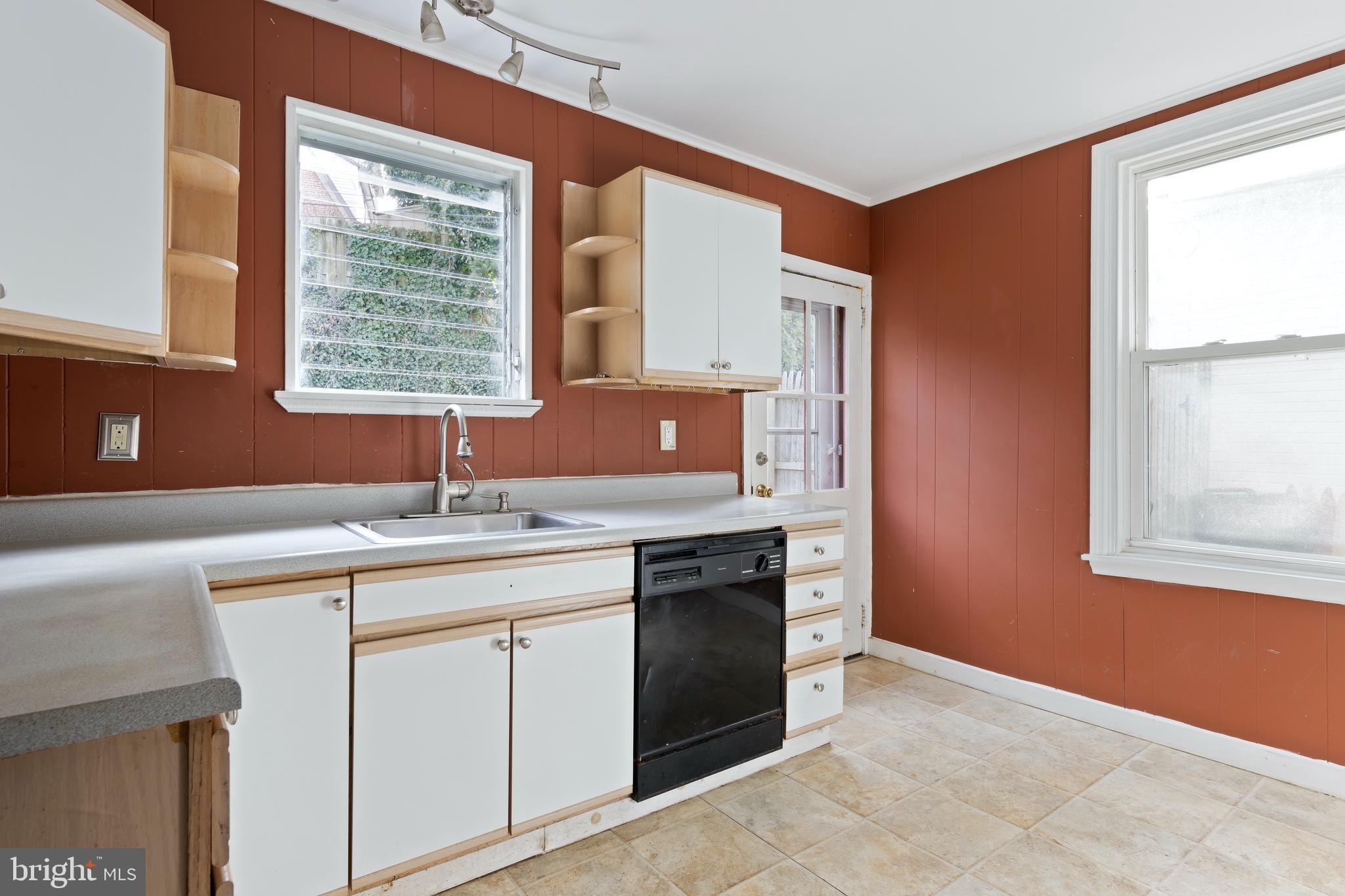 NORTH WAYNE - Residential