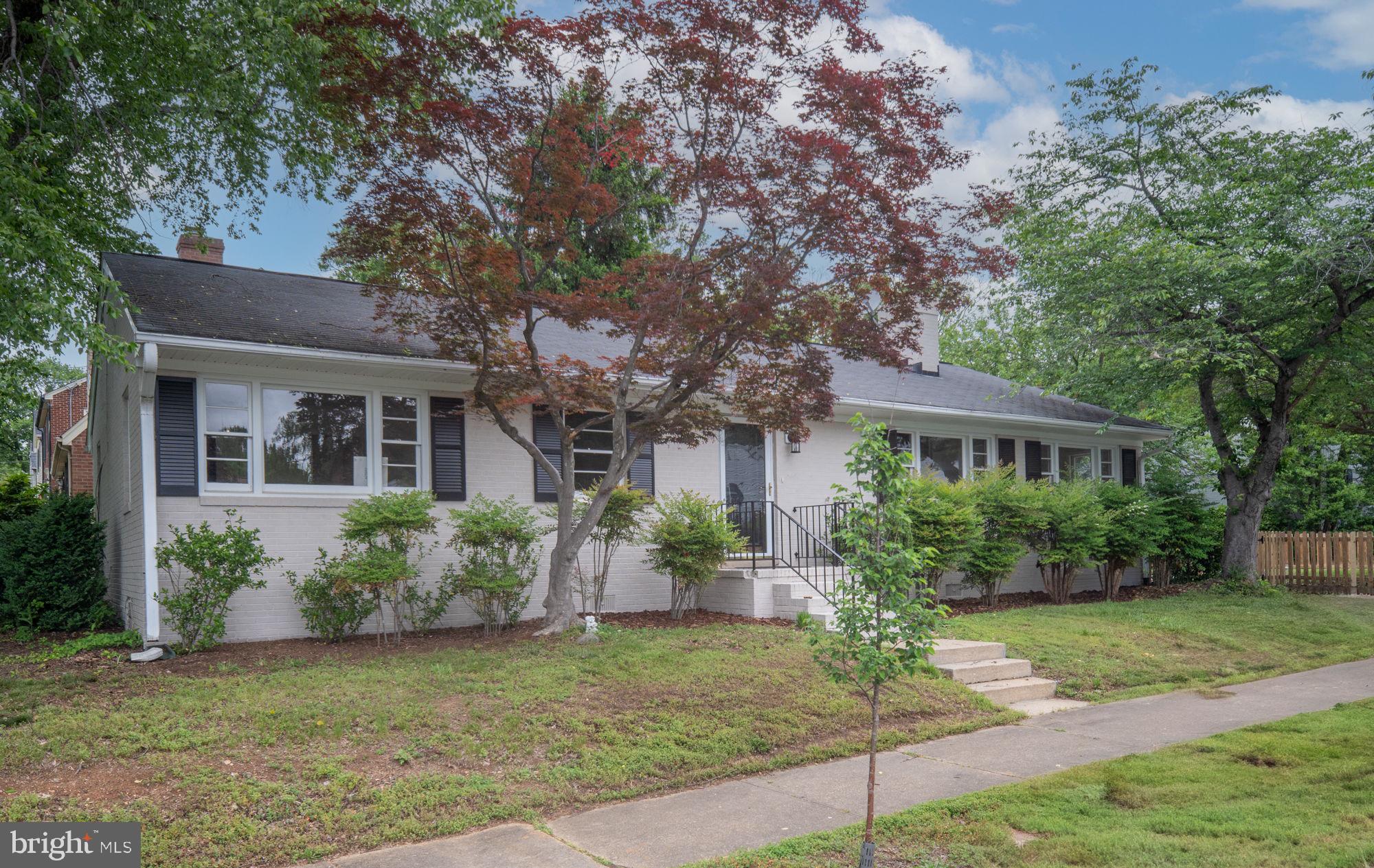 COLLEGE HEIGHTS - Residential