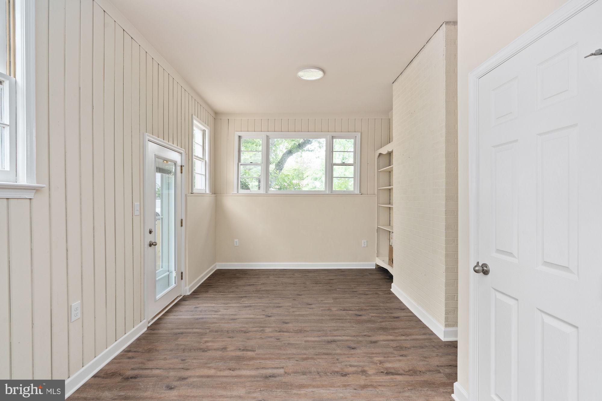 COLLEGE HEIGHTS - Residential