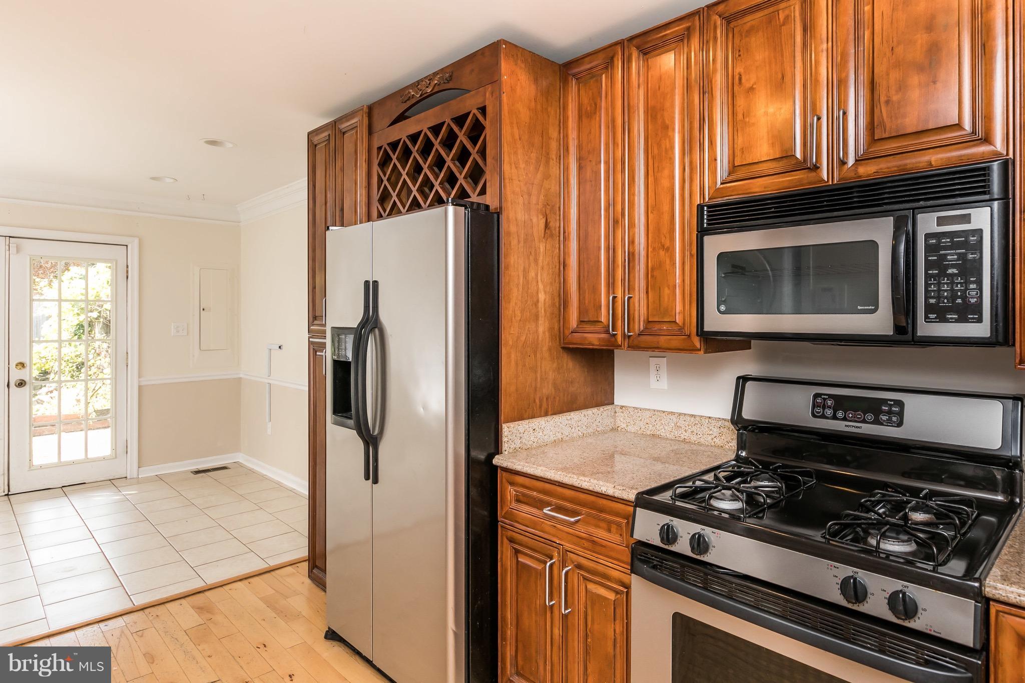 WASHINGTON VILLAGE - Residential