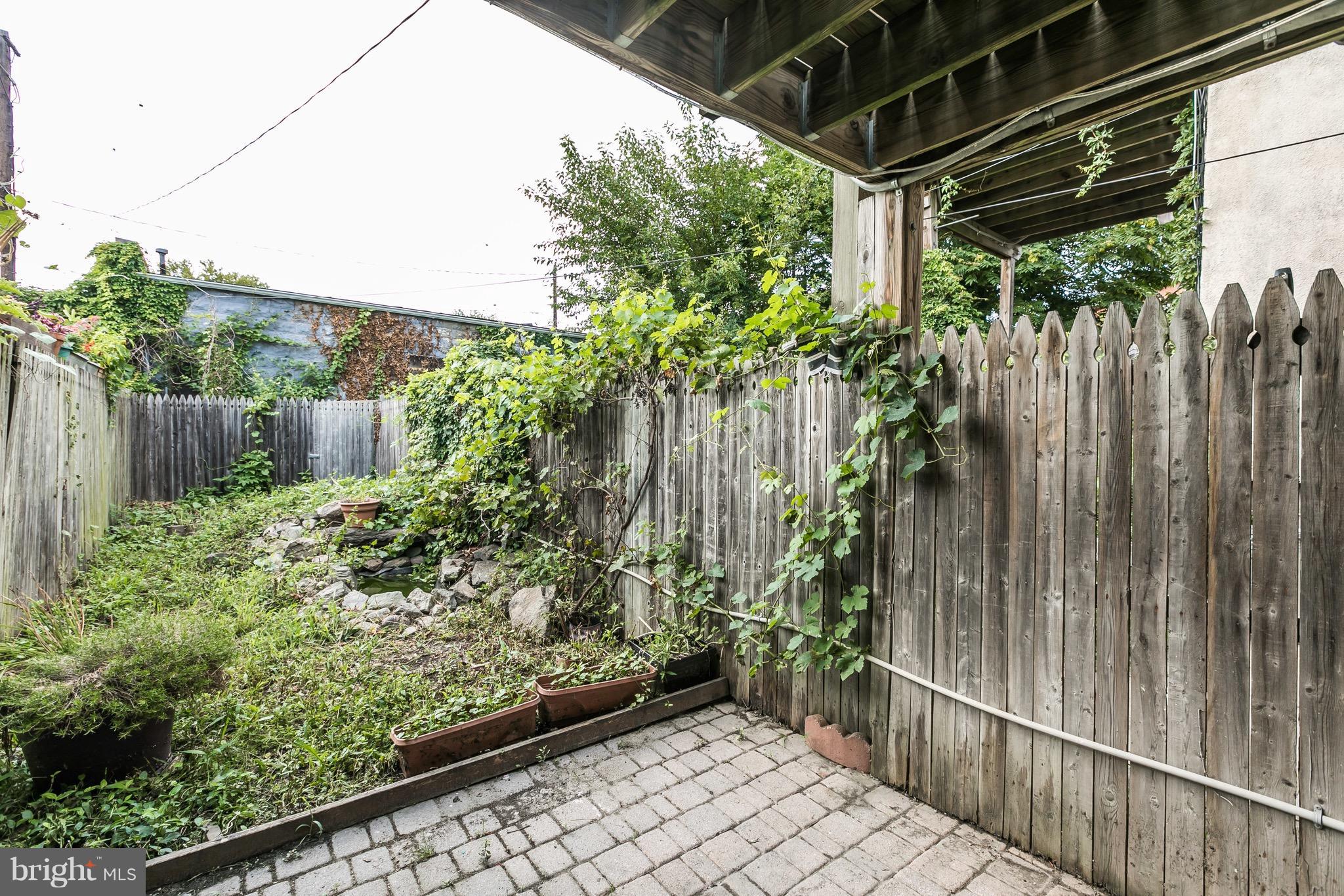 WASHINGTON VILLAGE - Residential