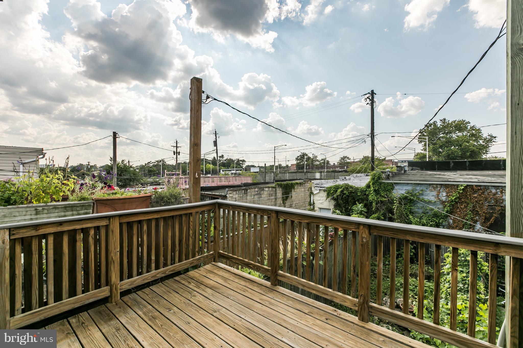 WASHINGTON VILLAGE - Residential