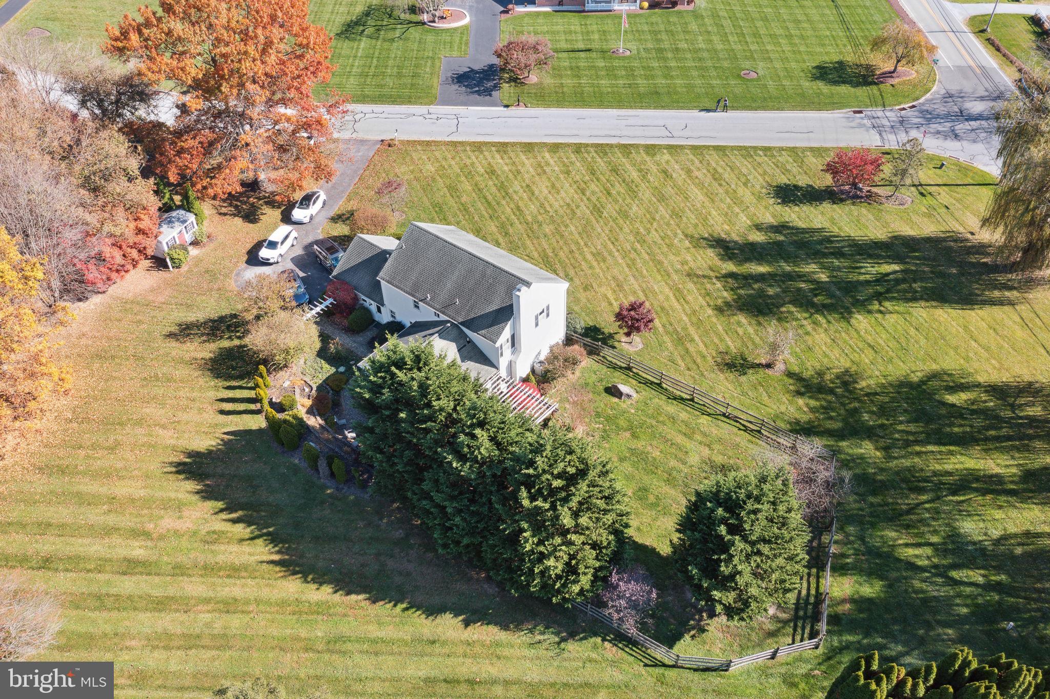 SUTTON WOODS - Residential