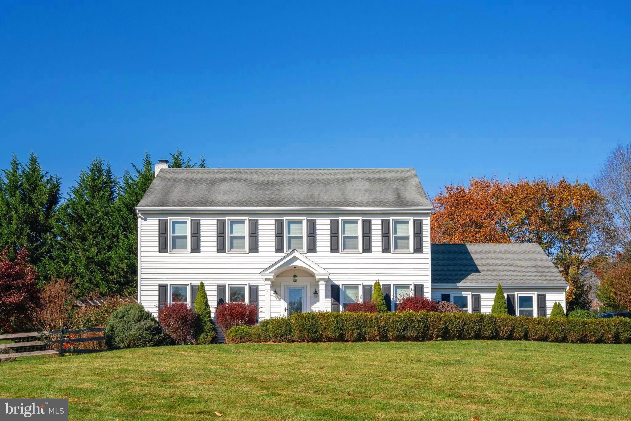 SUTTON WOODS - Residential