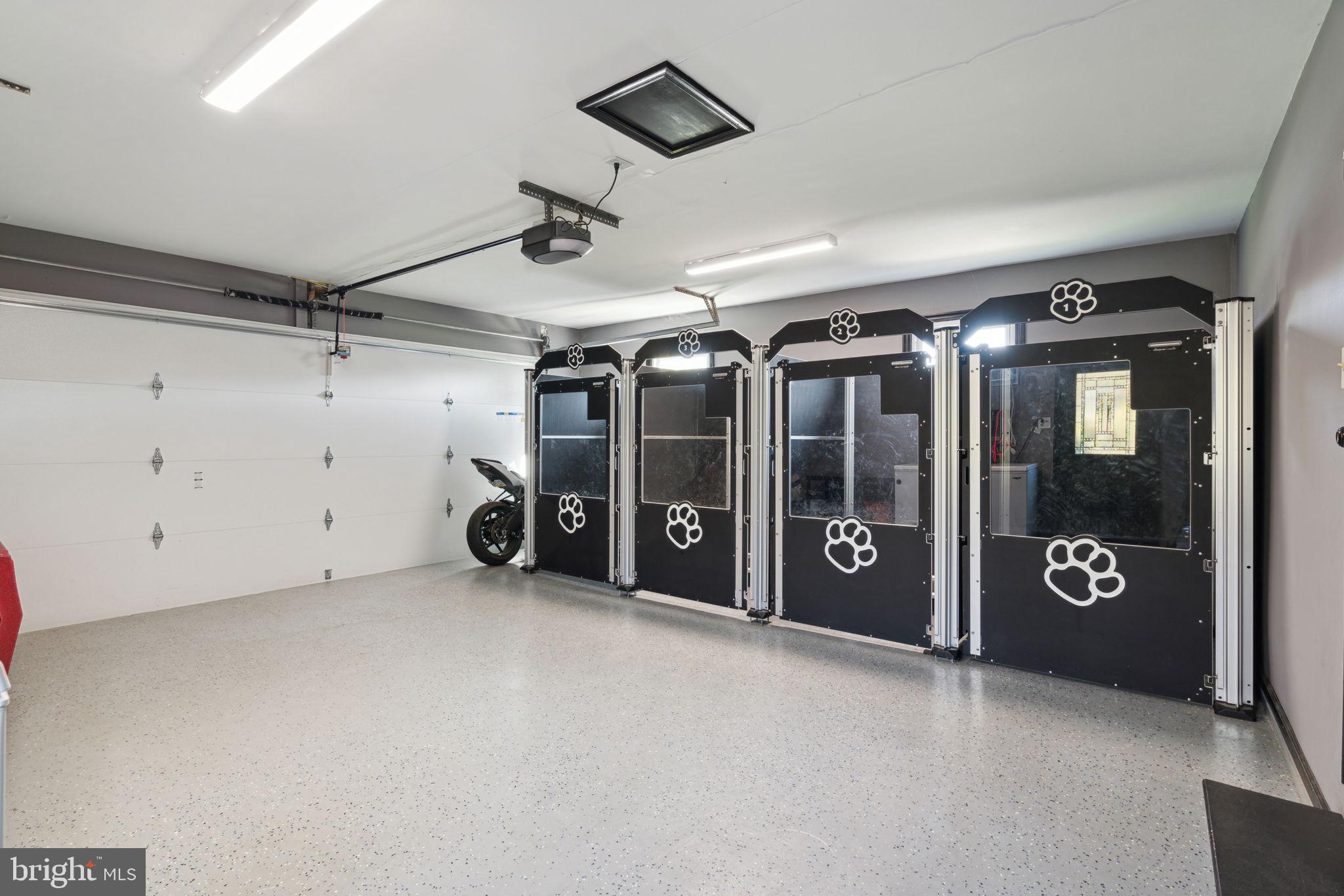 SUTTON WOODS - Residential