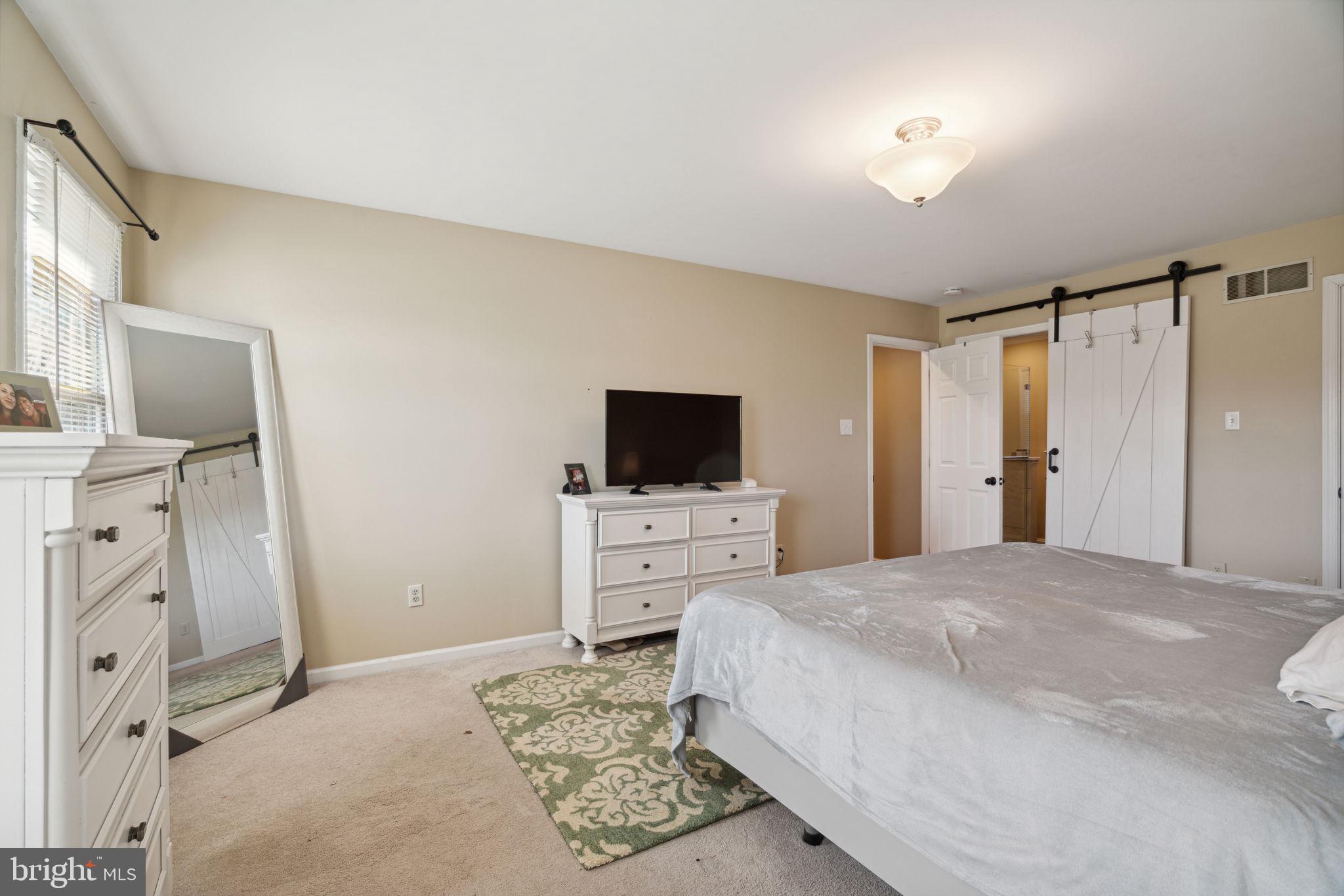 SUTTON WOODS - Residential