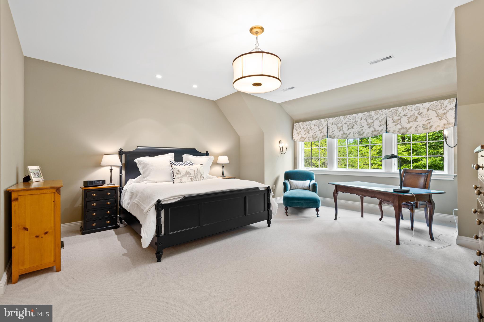 CAVES VALLEY GOLF CLUB - Residential