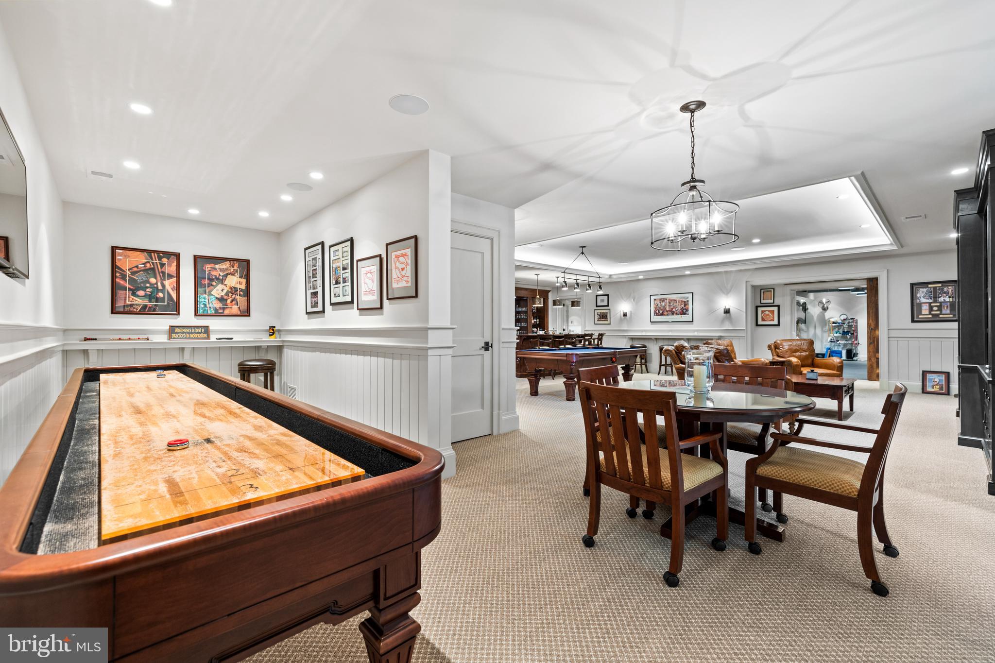 CAVES VALLEY GOLF CLUB - Residential