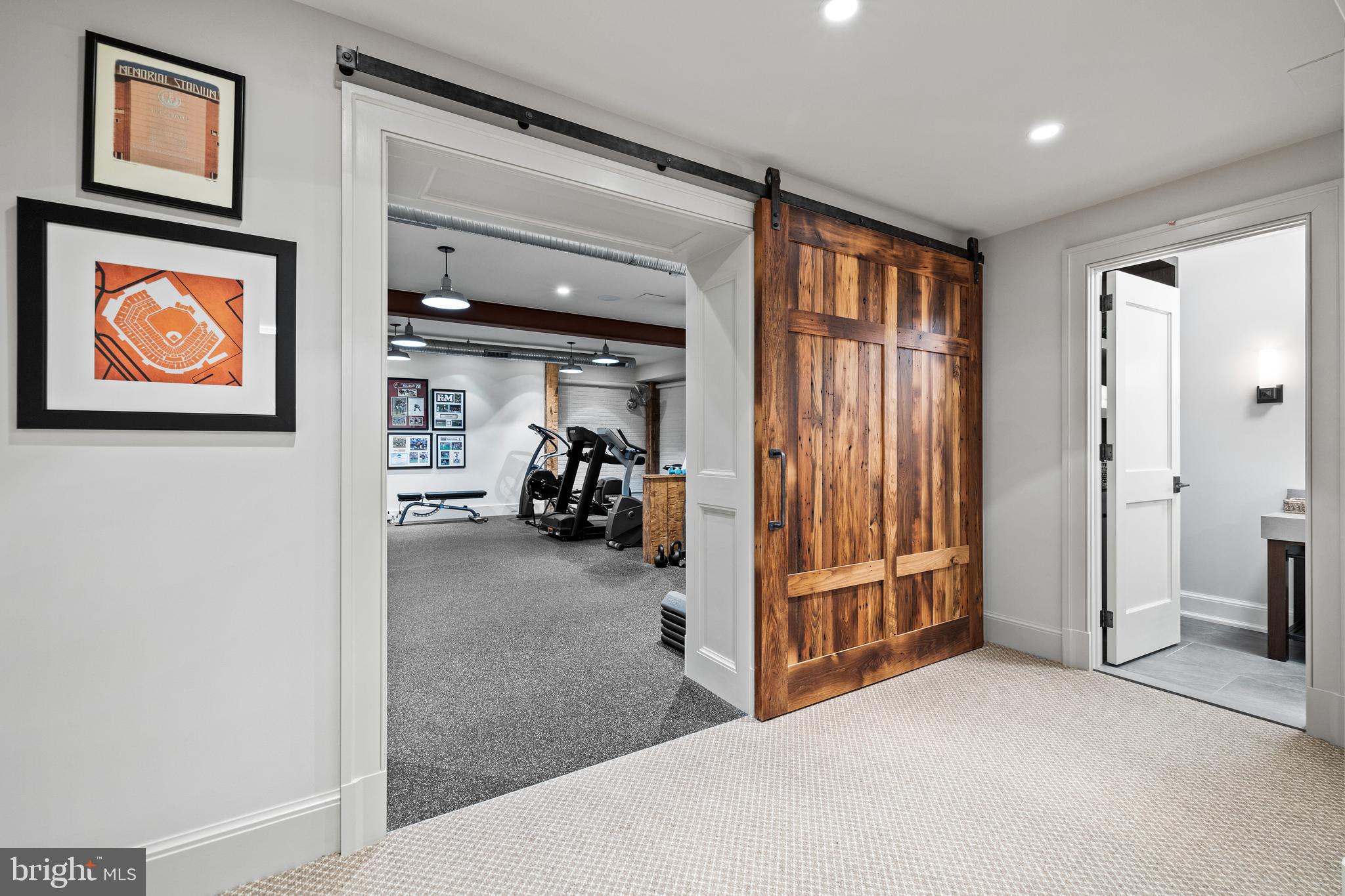 CAVES VALLEY GOLF CLUB - Residential