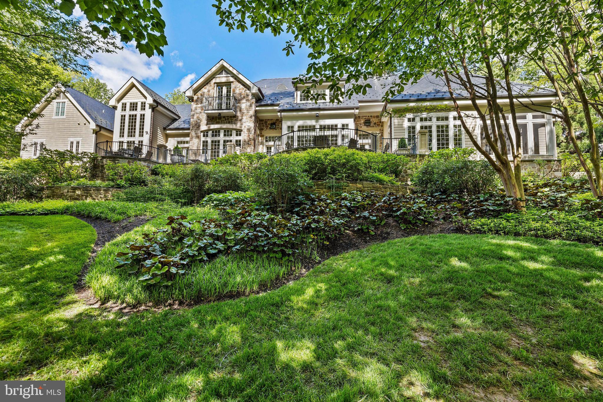 CAVES VALLEY GOLF CLUB - Residential