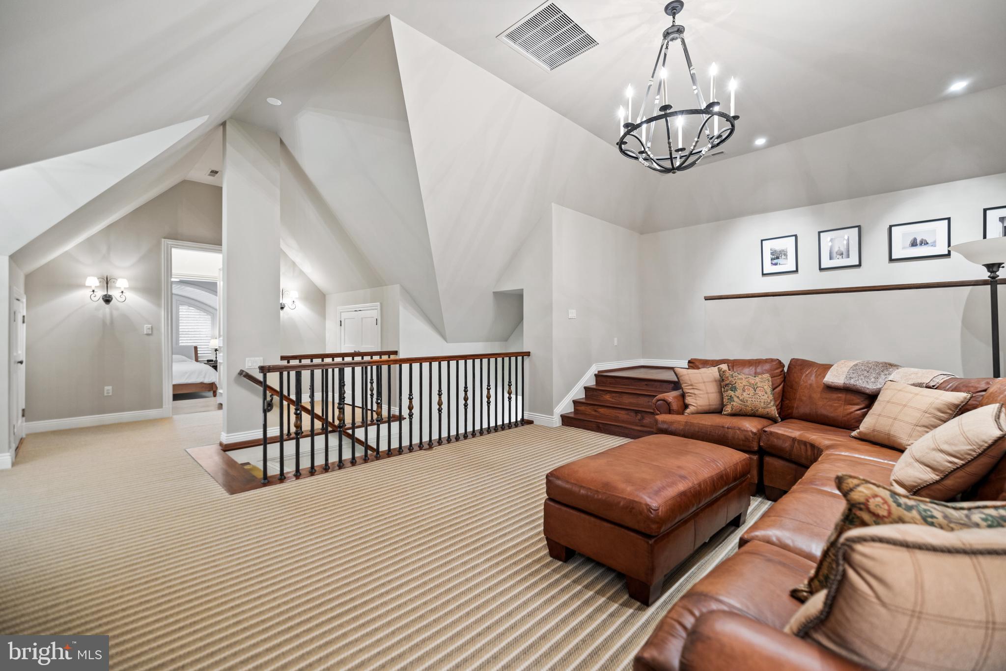 CAVES VALLEY GOLF CLUB - Residential