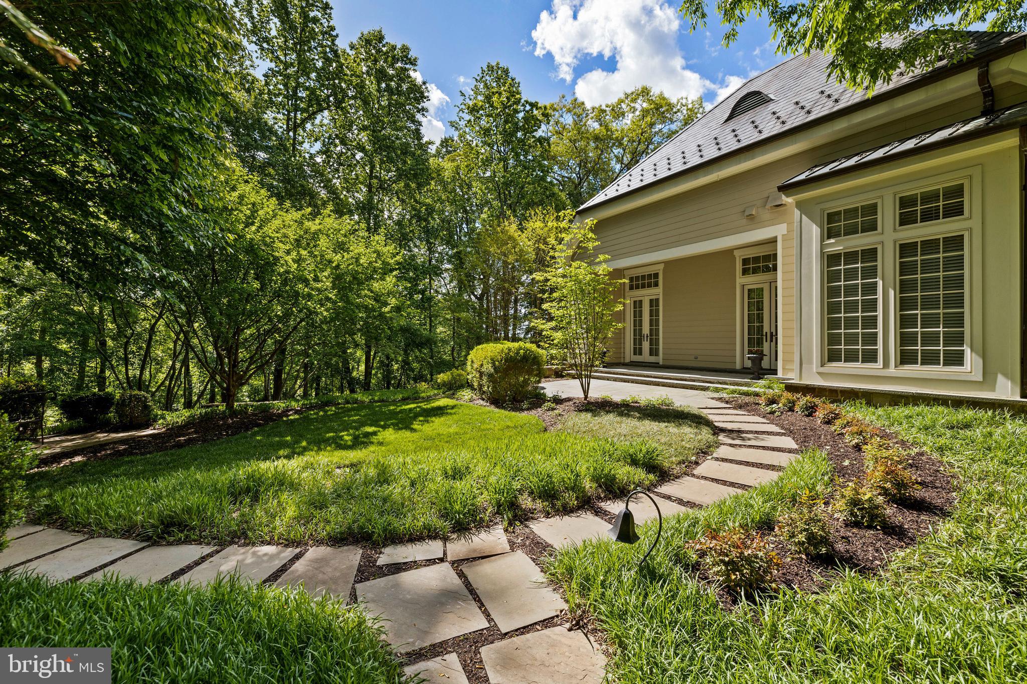 CAVES VALLEY GOLF CLUB - Residential