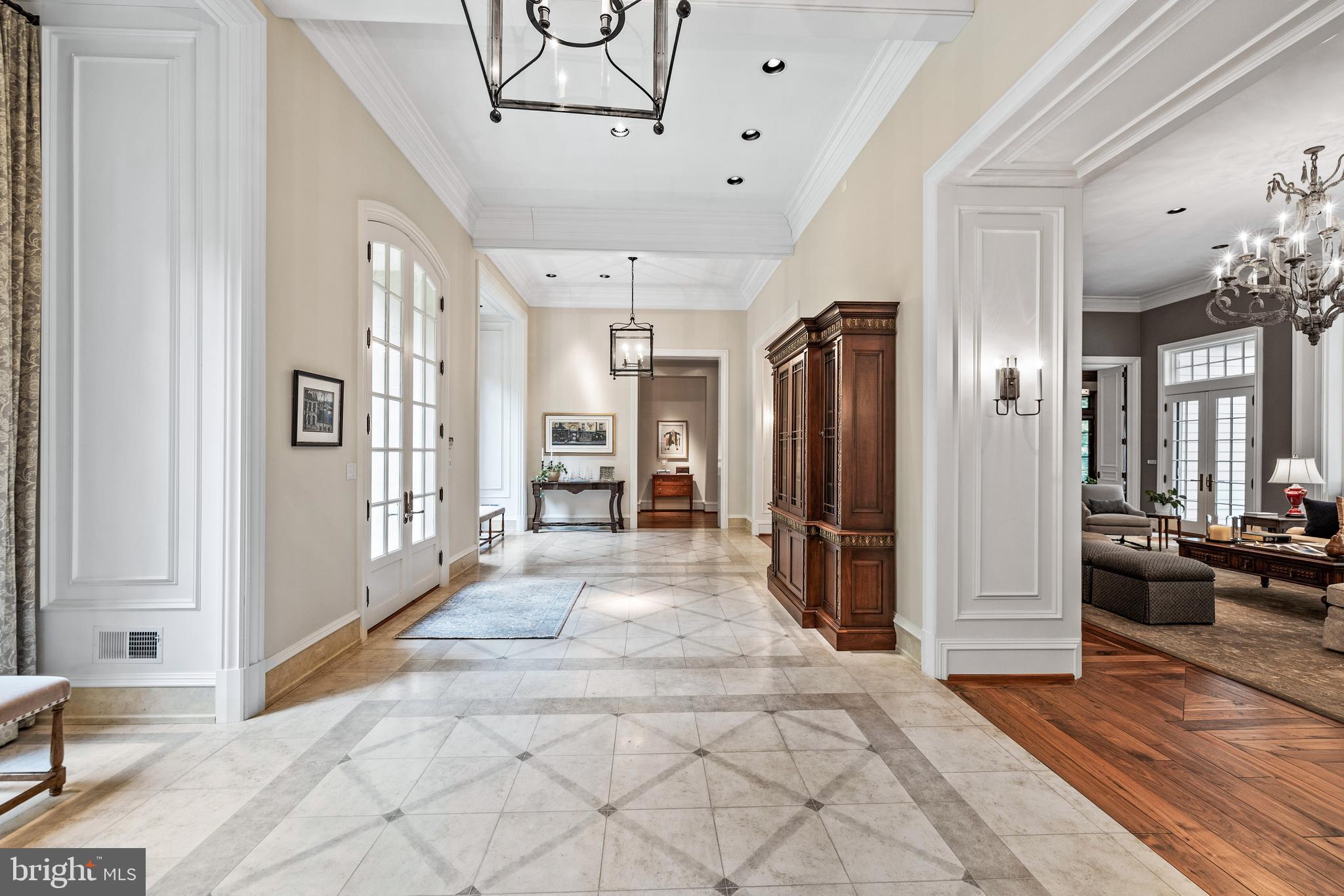 CAVES VALLEY GOLF CLUB - Residential