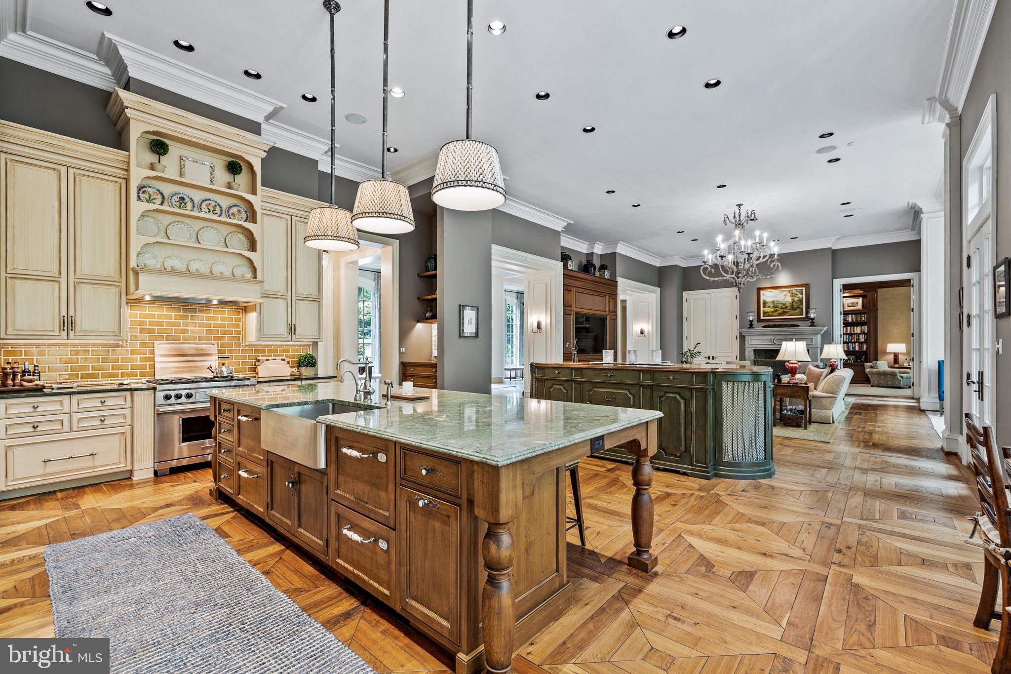 CAVES VALLEY GOLF CLUB - Residential