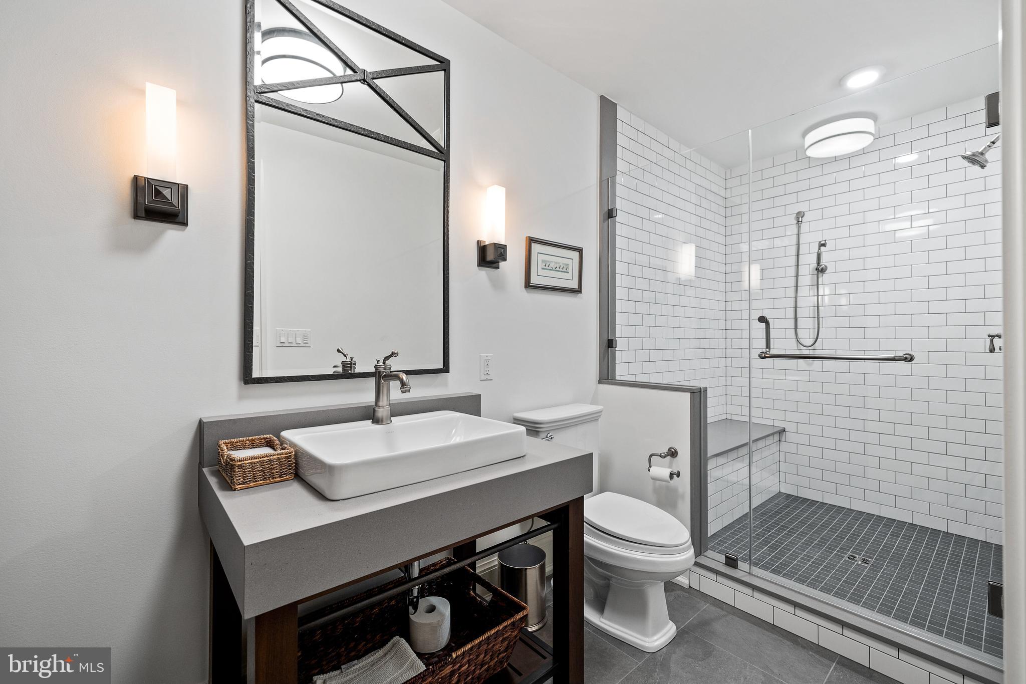 CAVES VALLEY GOLF CLUB - Residential